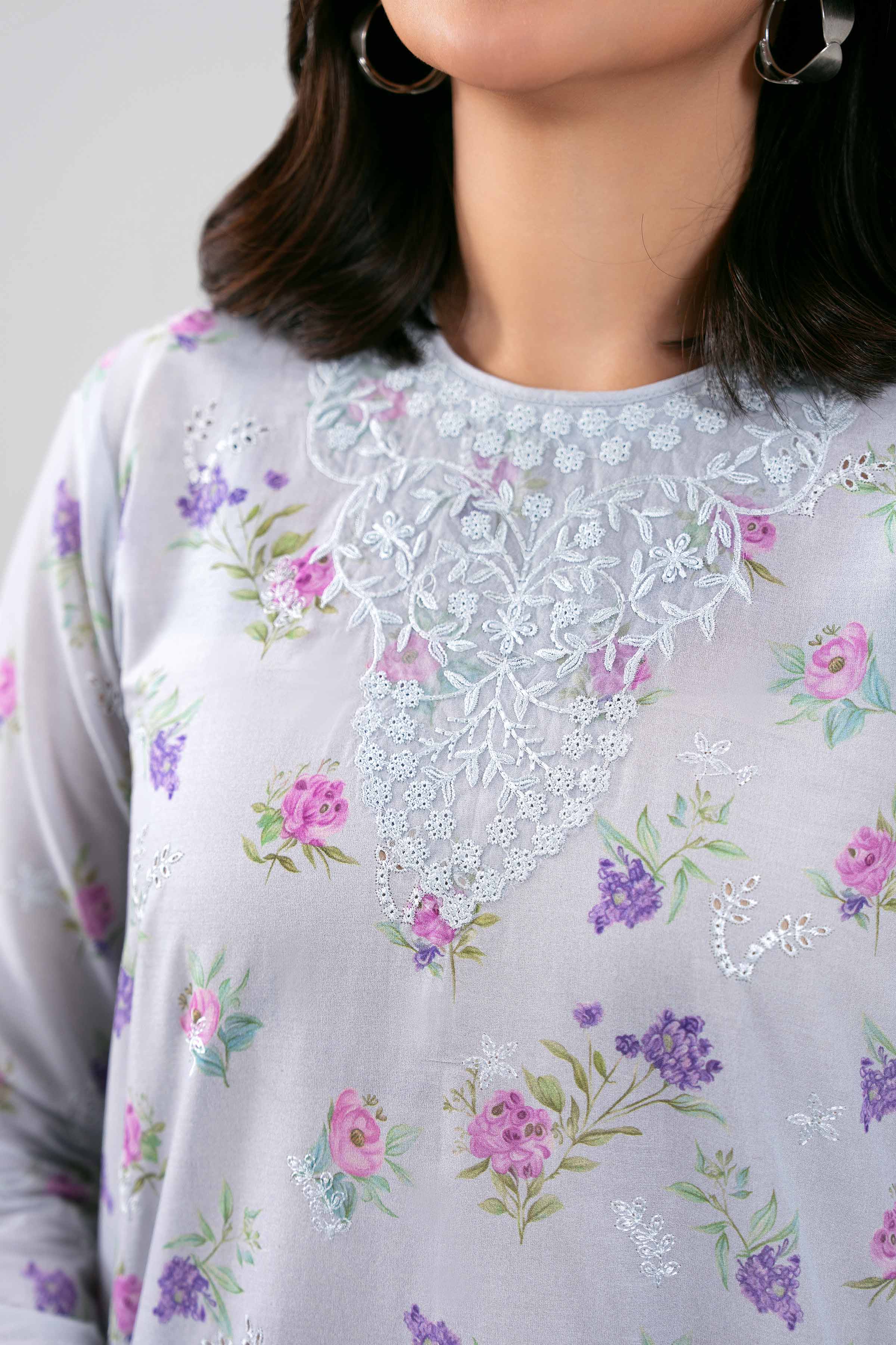 Embroidered Lawn Kurta