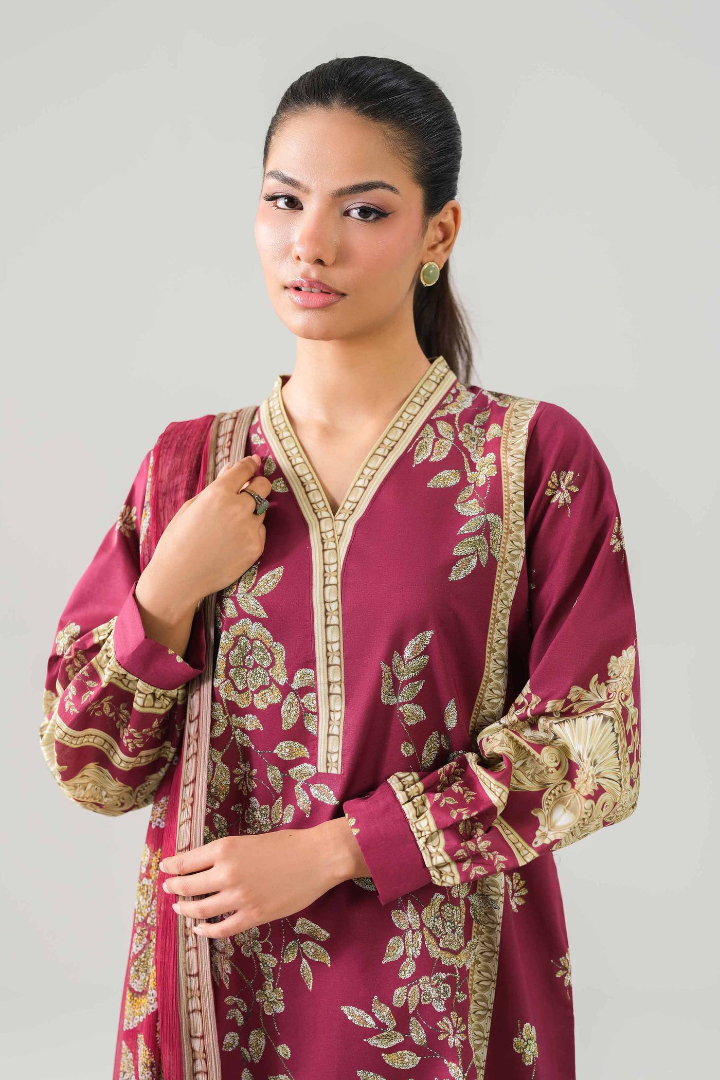 3 Piece Embroidered Lawn Suit