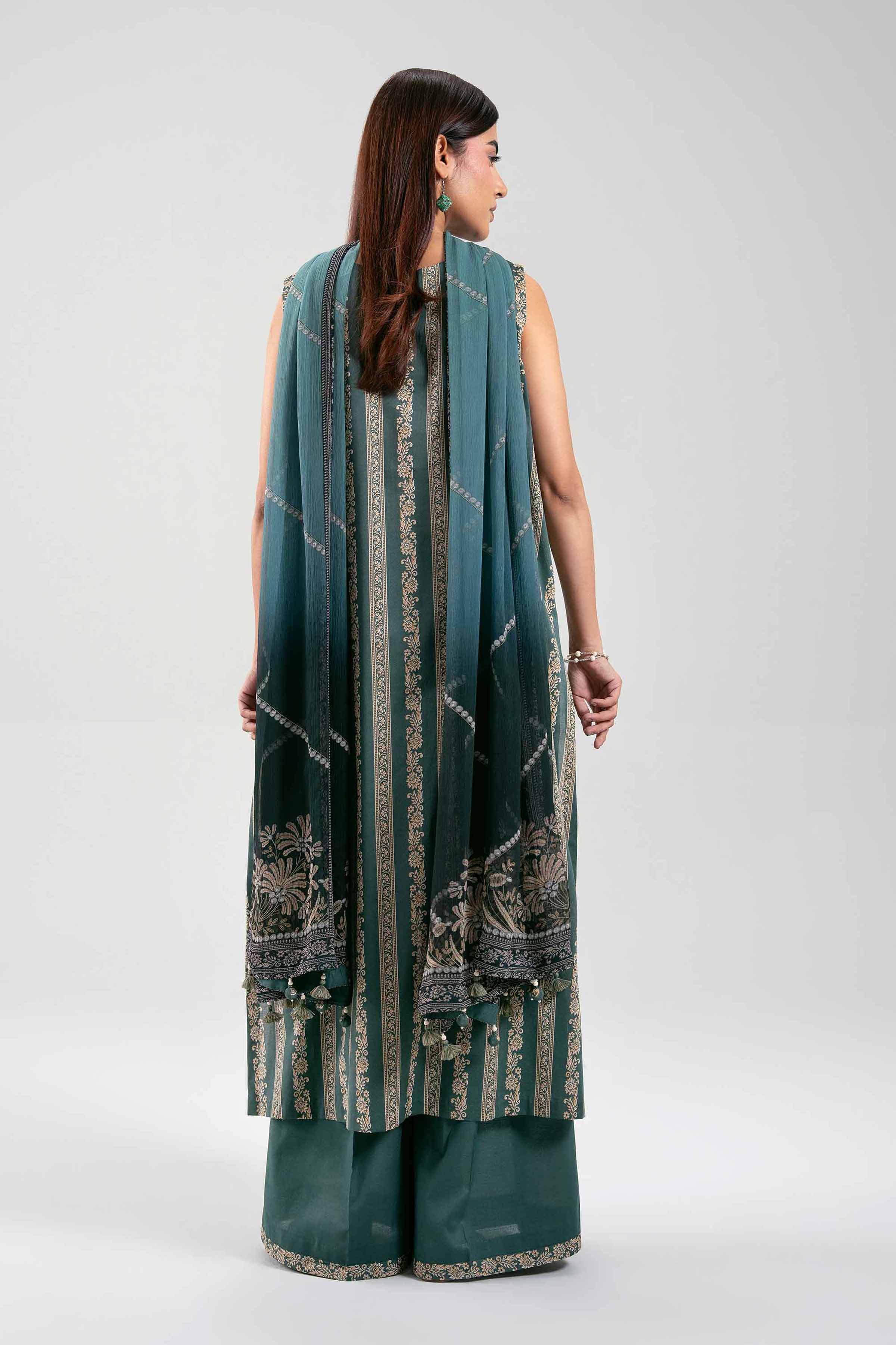 3 Piece Unstitched Embroidered Lawn Karandi Suit