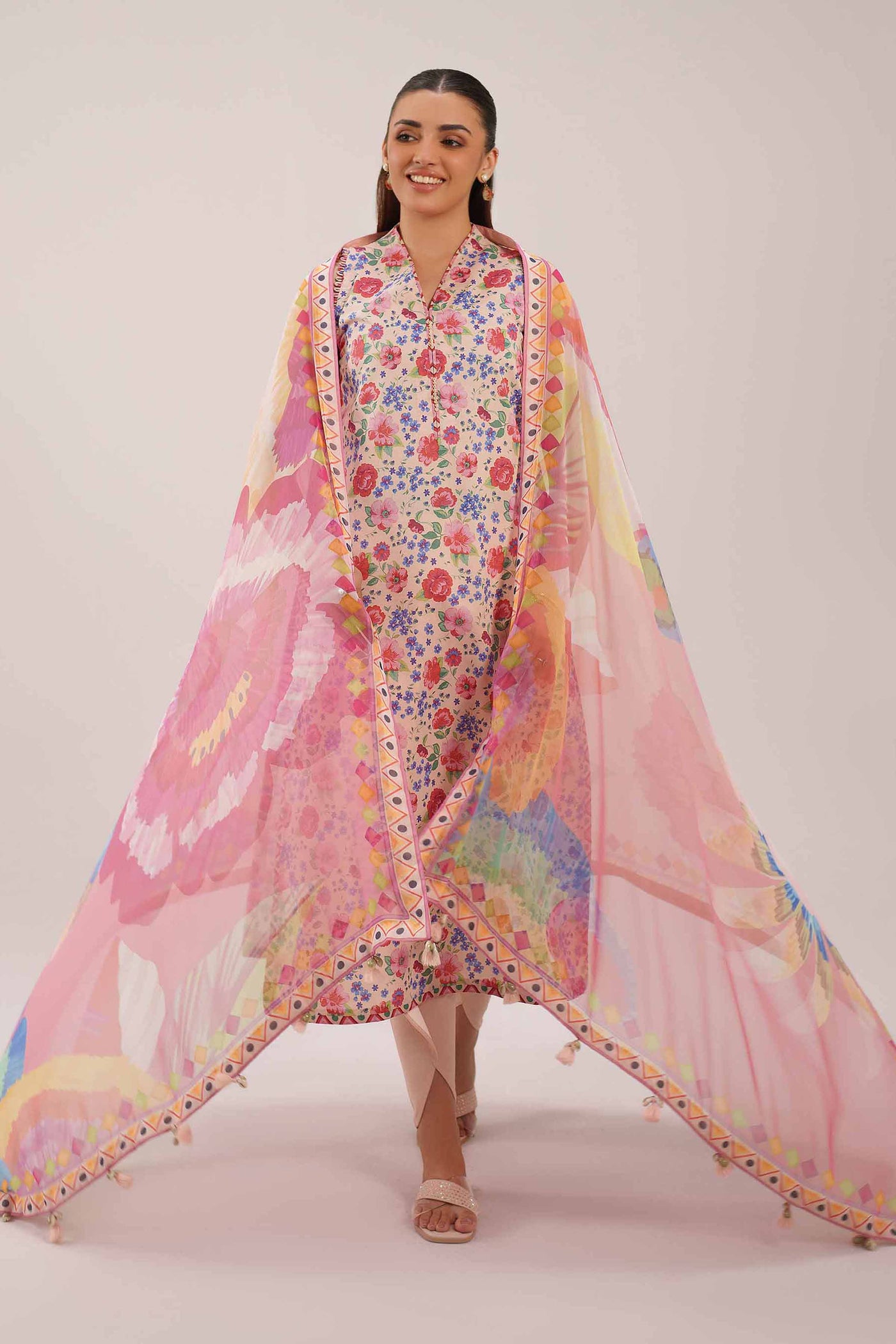 3 Piece Embroidered Lawn Suit