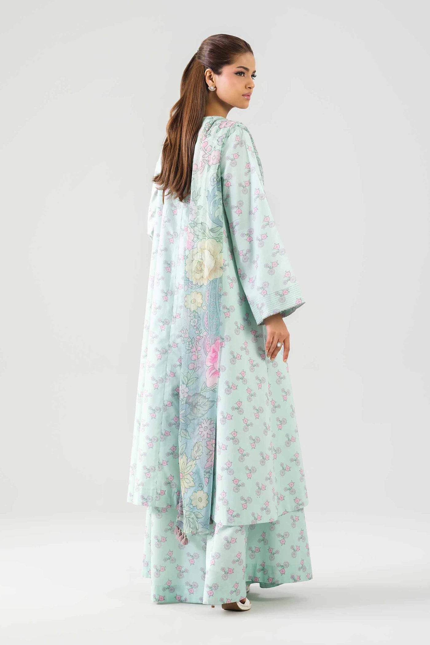 3 Piece Embroidered Lawn Suit