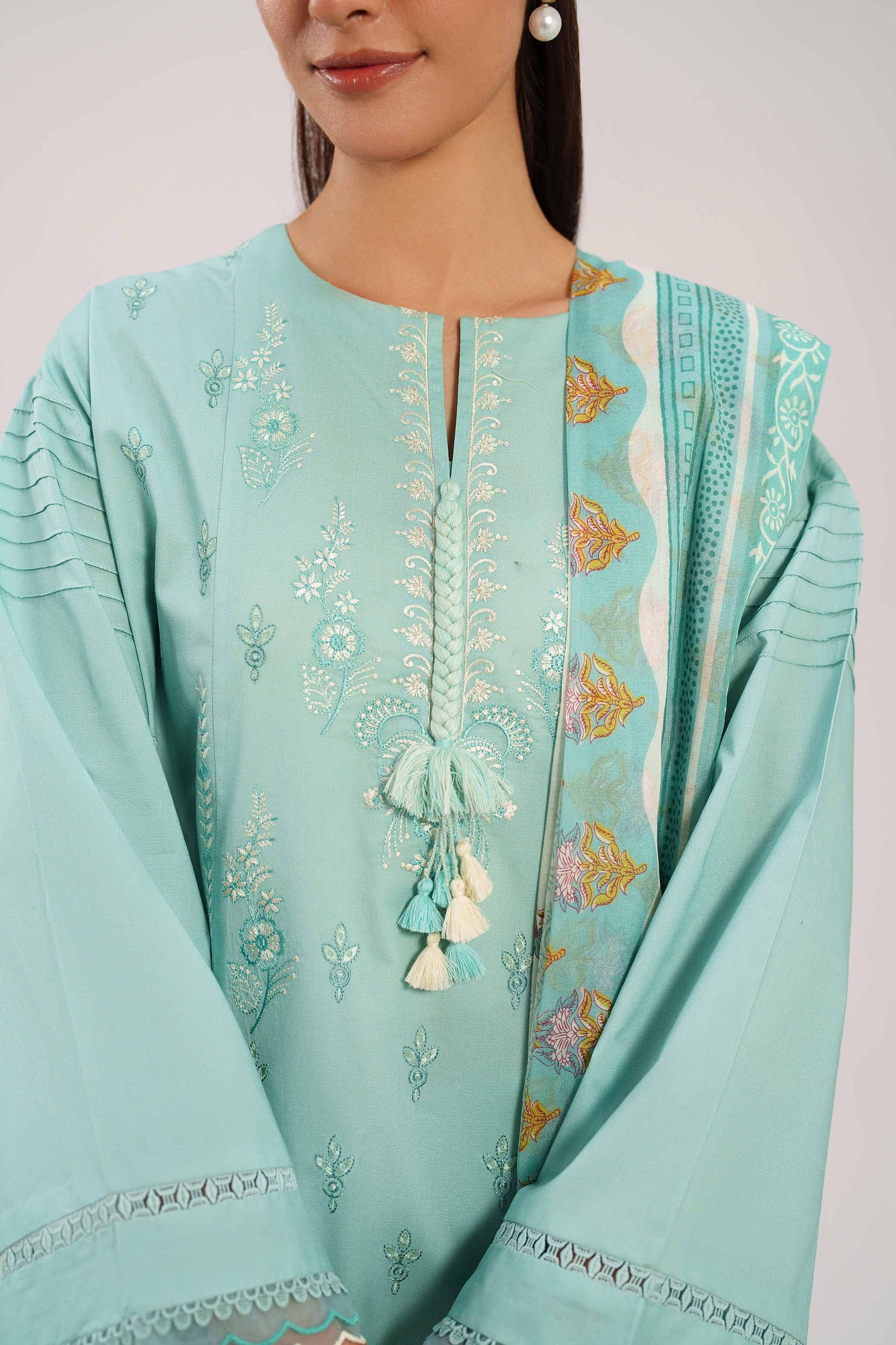 3 Piece Embroidered Lawn Suit