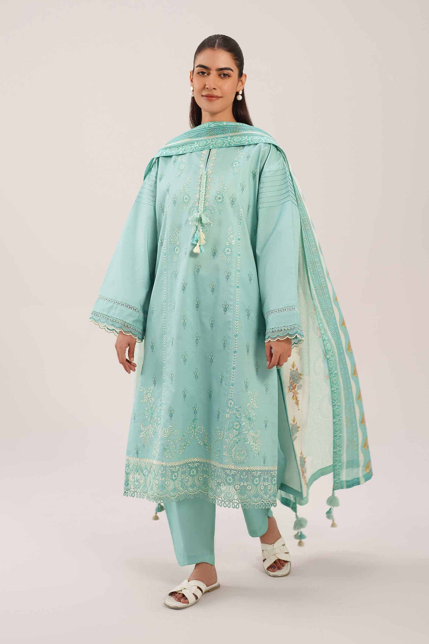 3 Piece Embroidered Lawn Suit