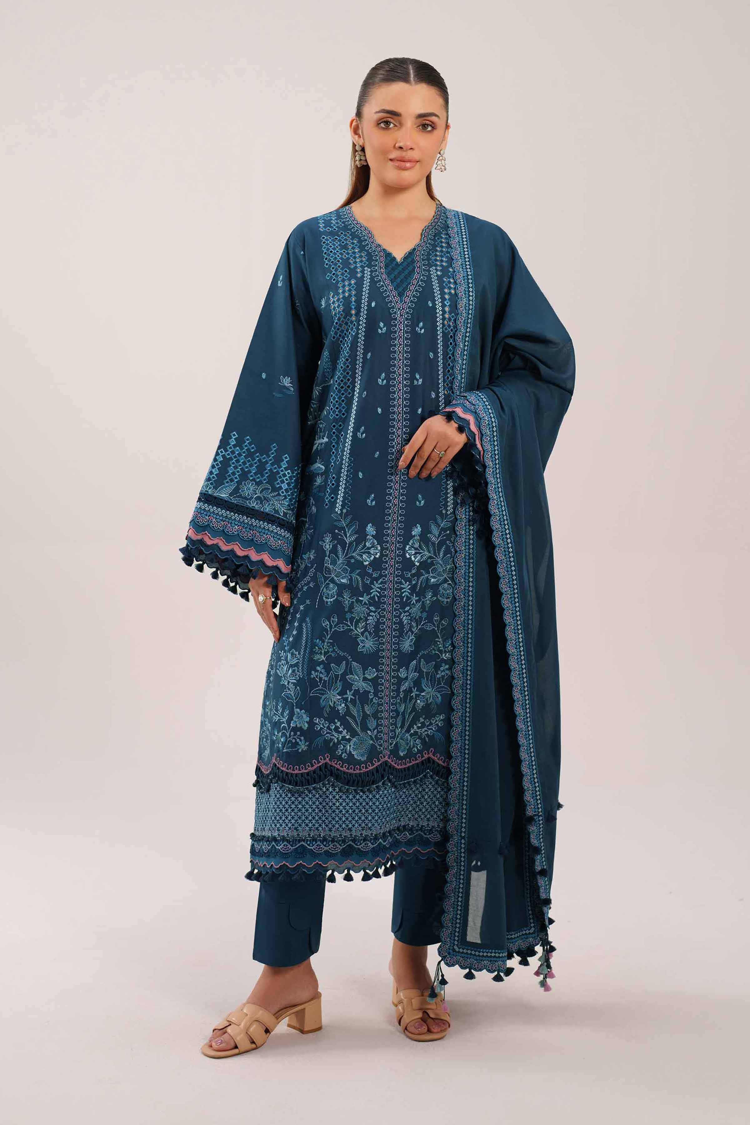 3 Piece - Embroidered Suit - 42601293