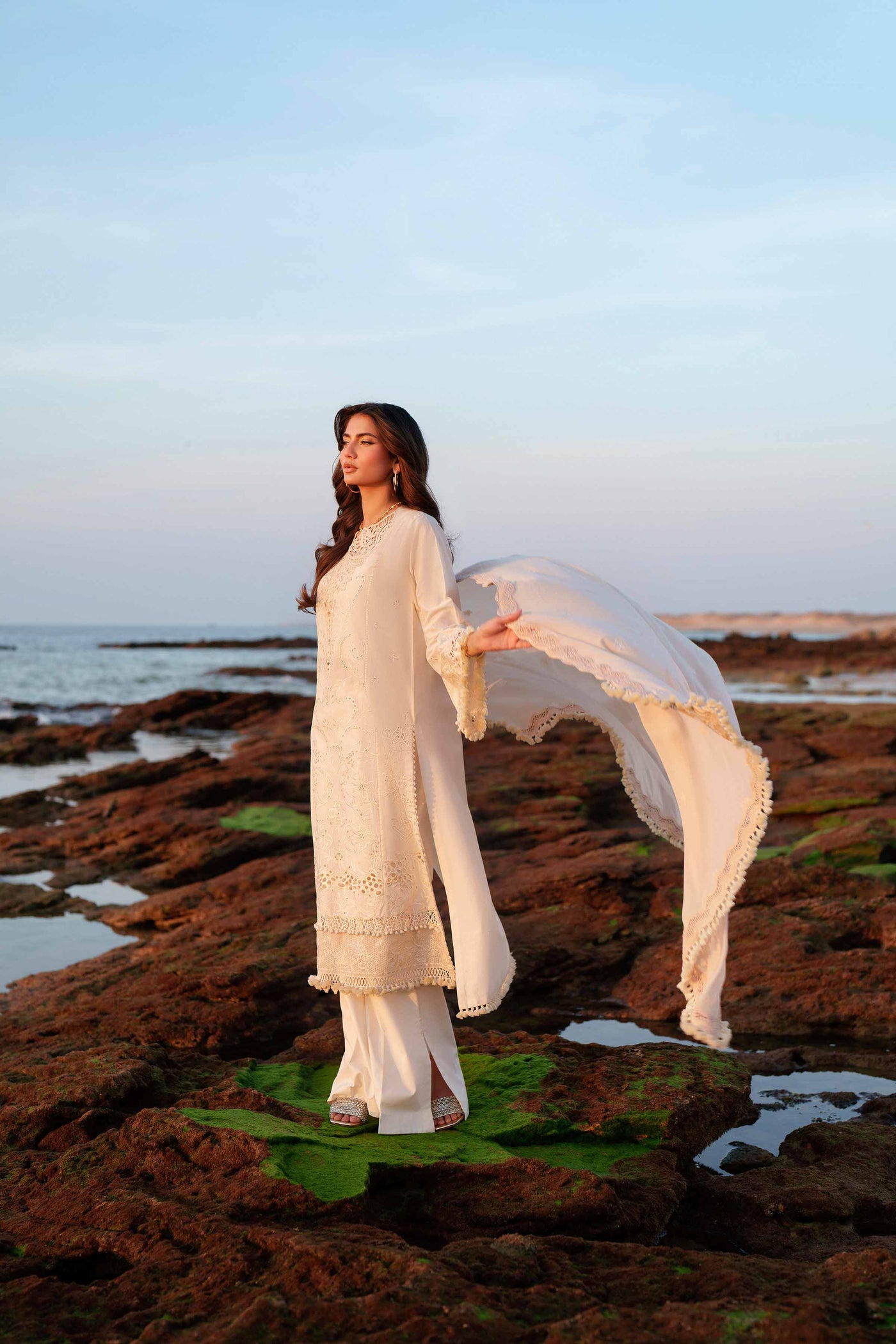 3 Piece Embroidered Lawn Suit