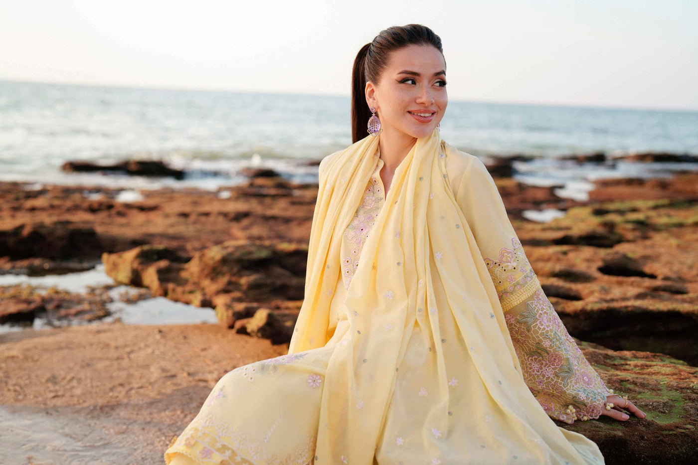 Embroidered Chiffon Fabric (3Pcs)