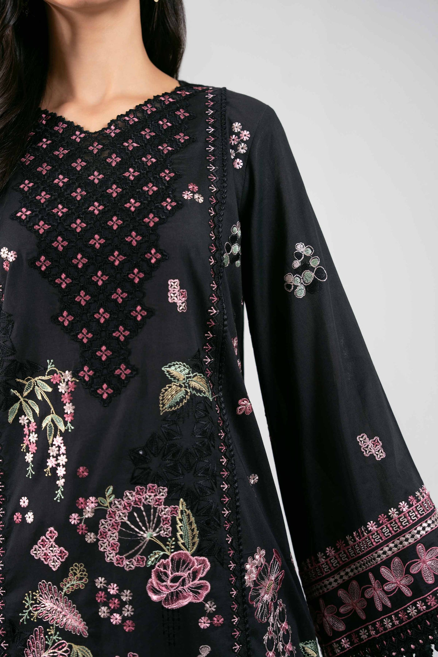 3 Piece Unstitched Embroidered Lawn Suit