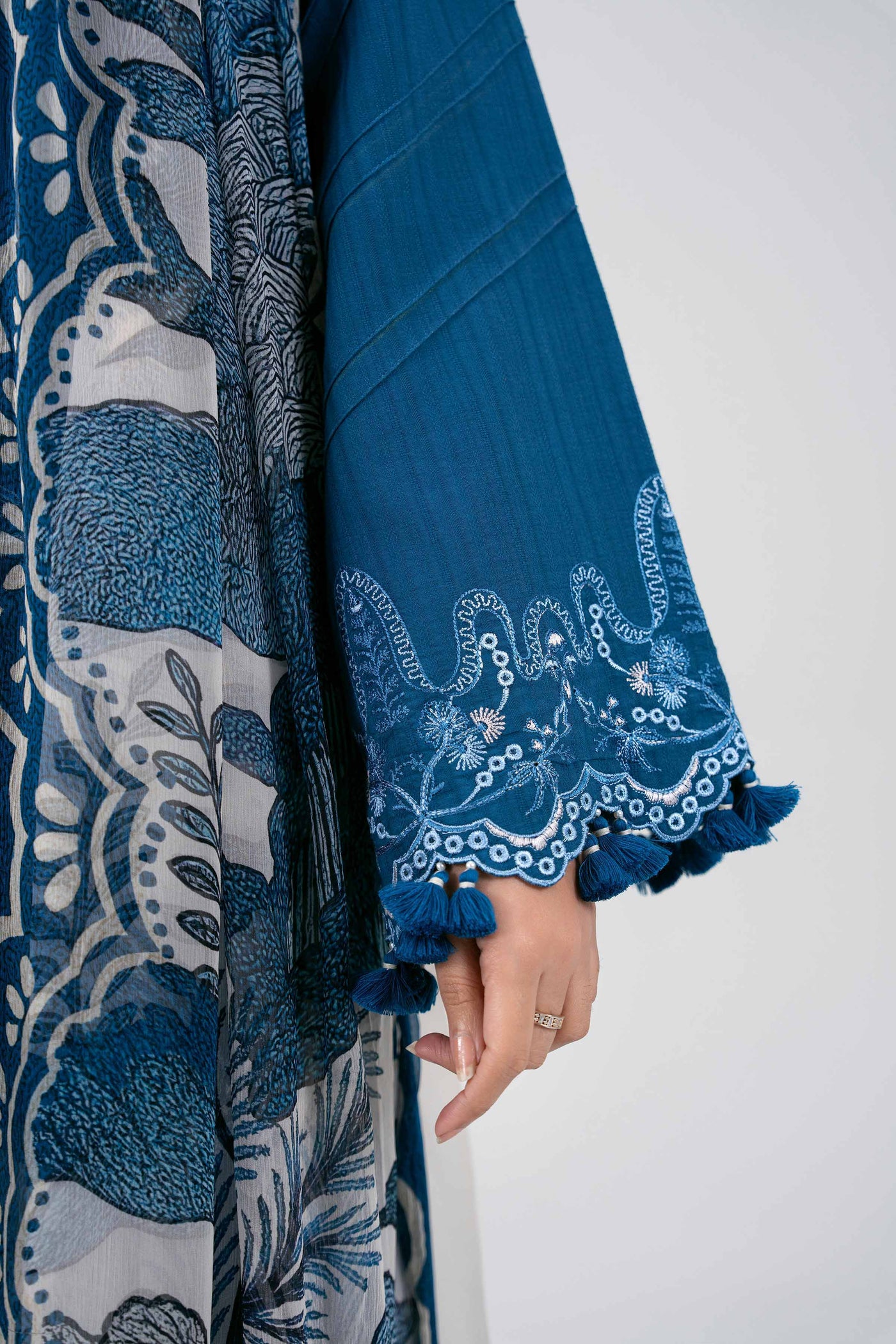 Baaqa Earrings