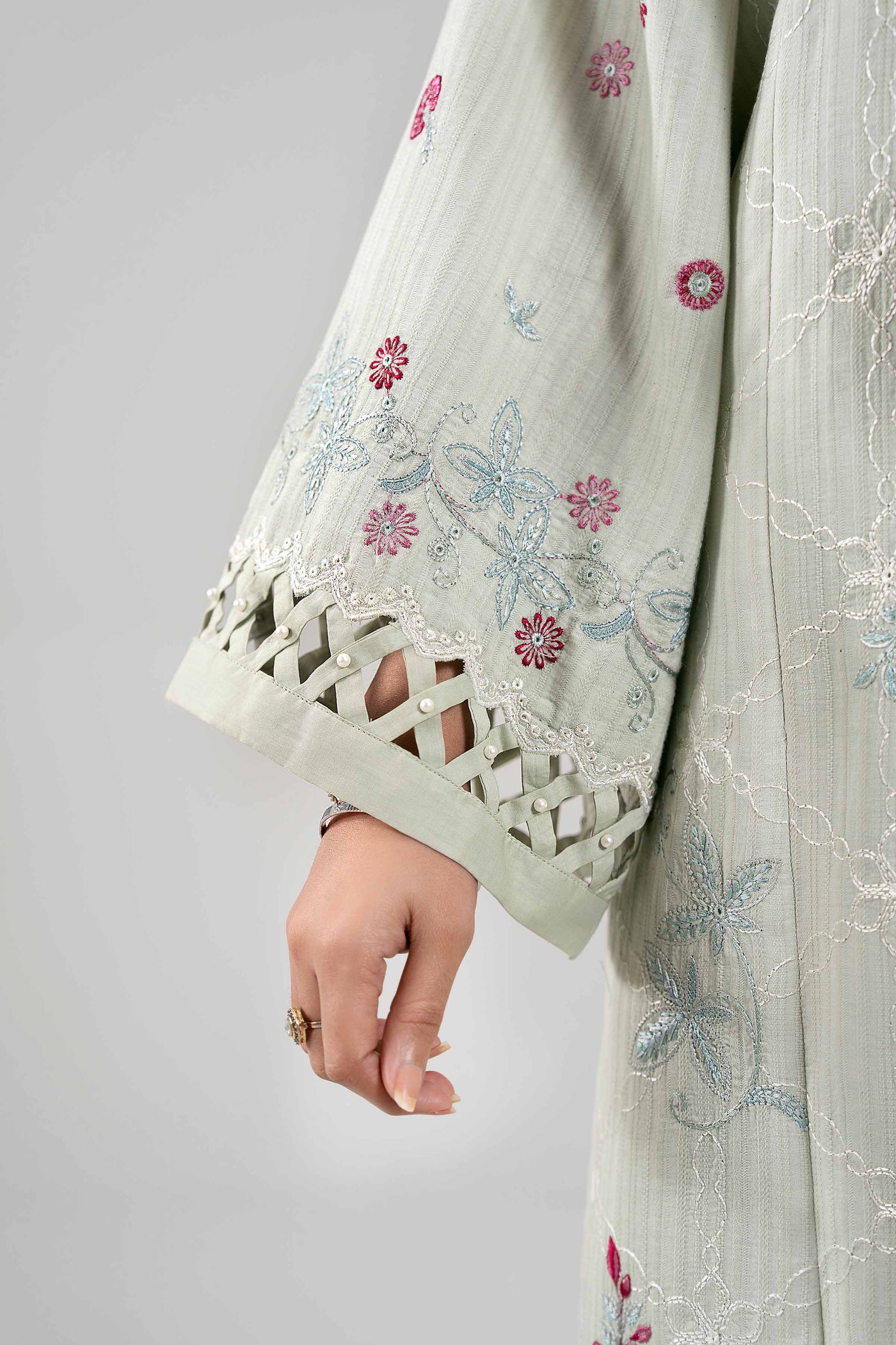 3 Piece Embroidered Lawn Suit