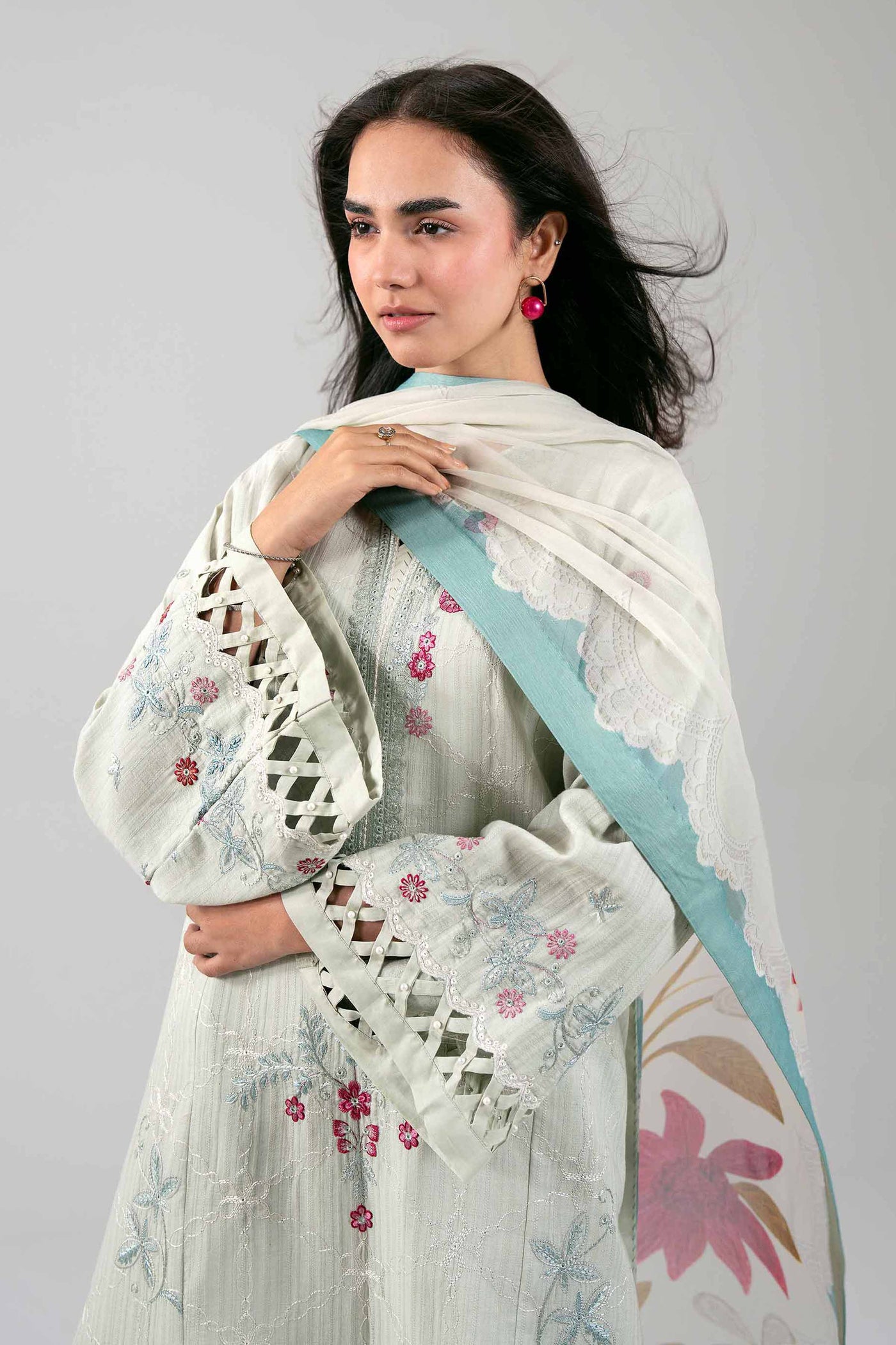 3 Piece Embroidered Lawn Suit