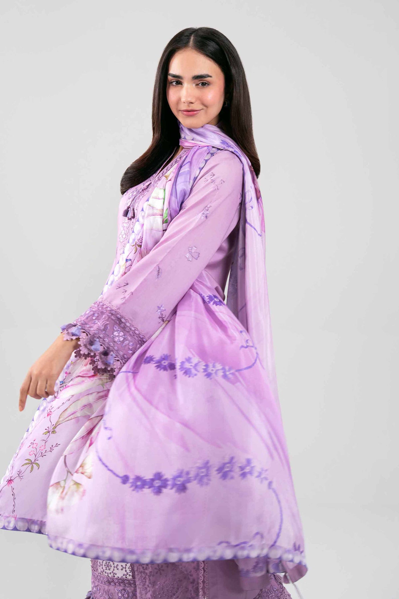 3 Piece Embroidered Lawn Suit