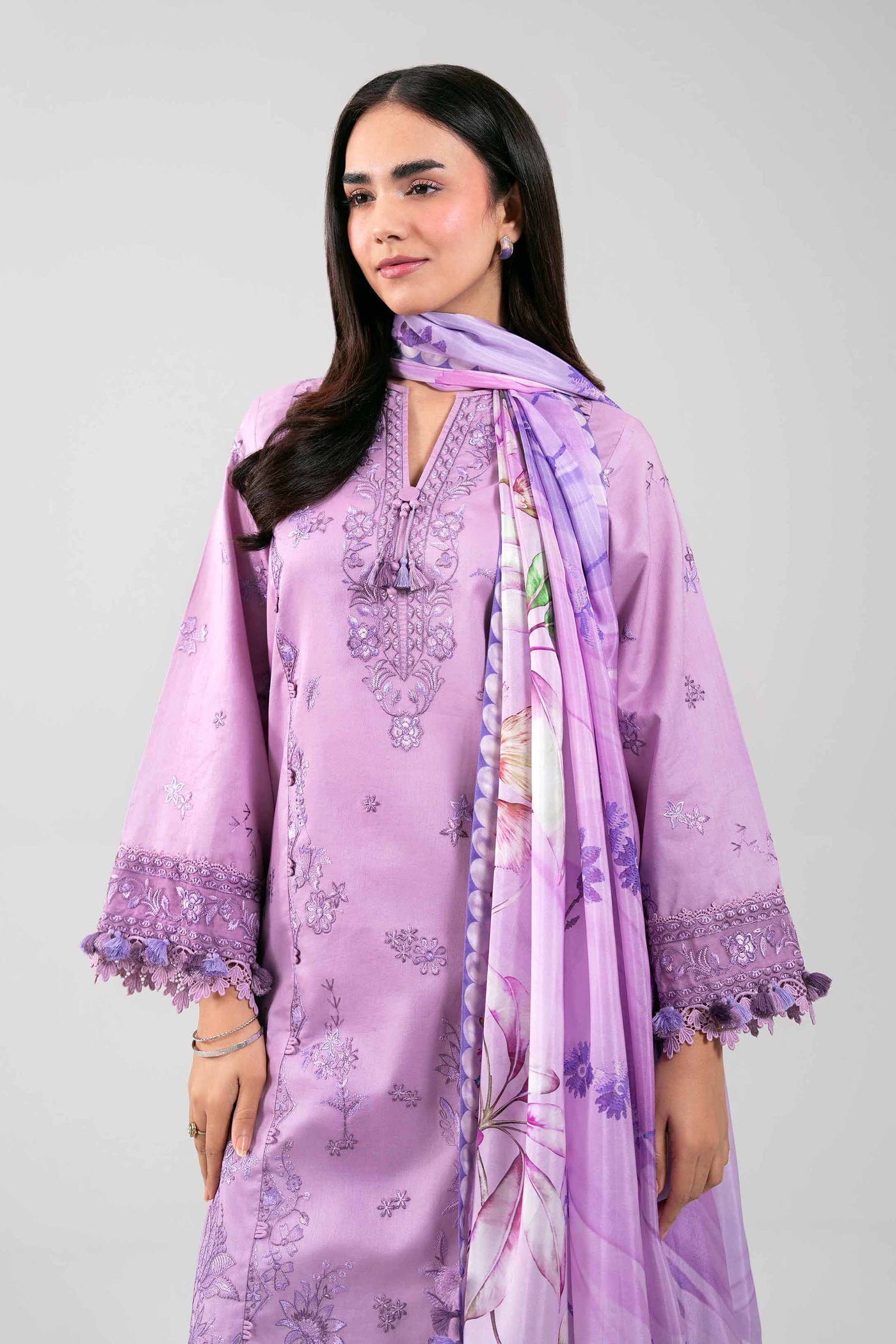 3 Piece Embroidered Lawn Suit