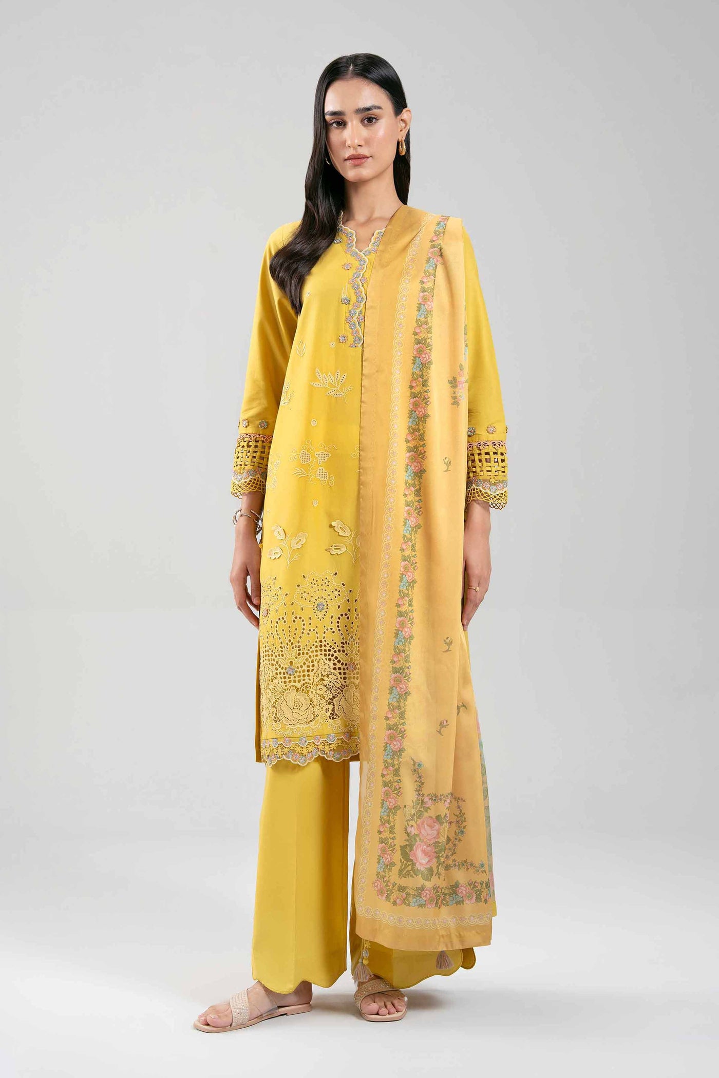 3 Piece Embroidered Lawn Suit