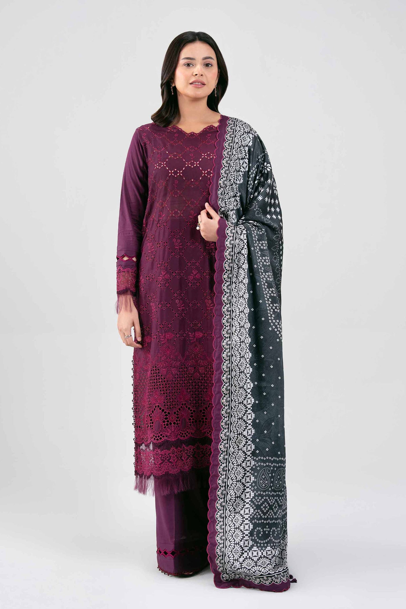 3 Piece Embroidered Lawn Suit