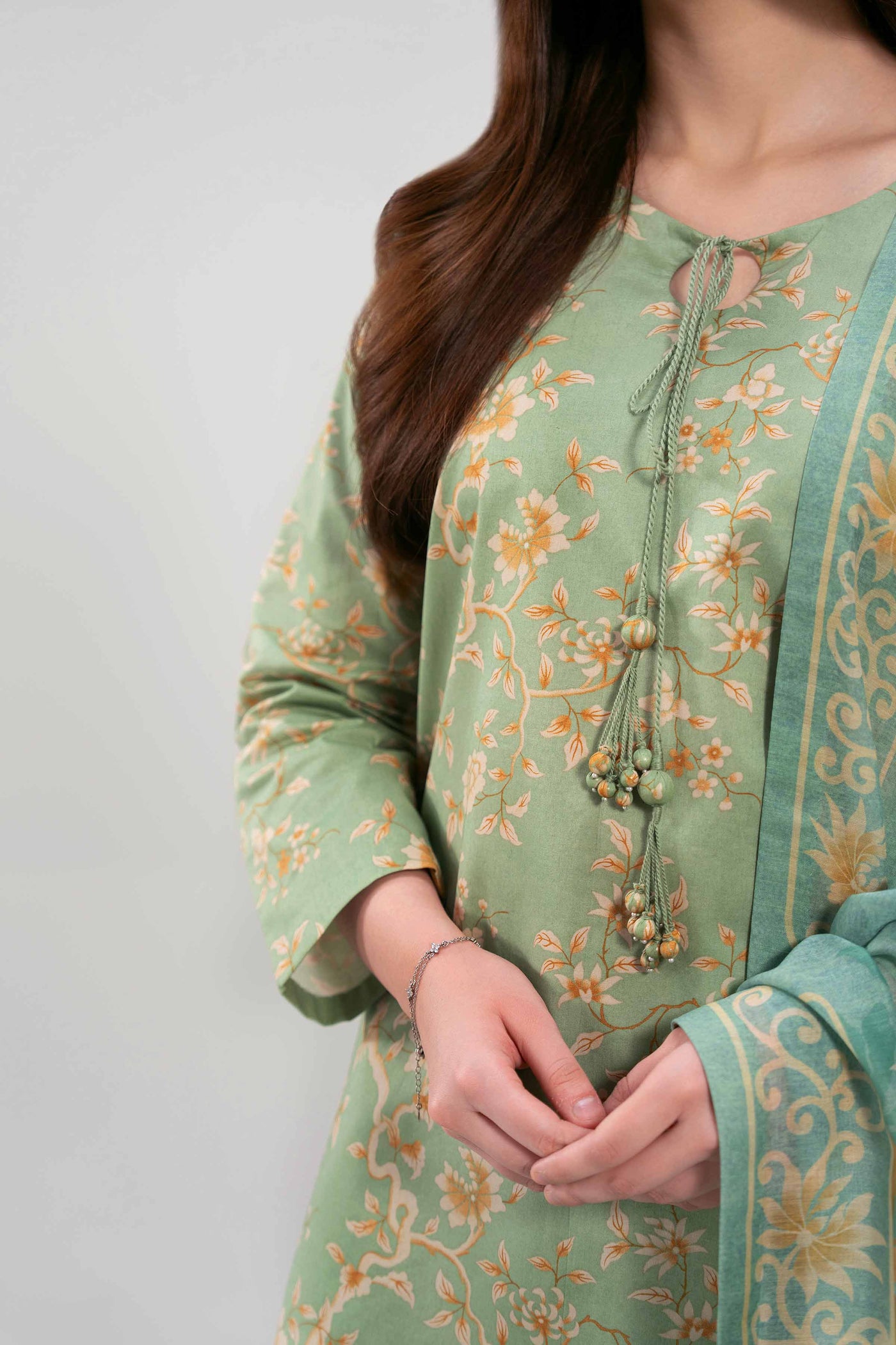 3 Piece Embroidered Lawn Suit