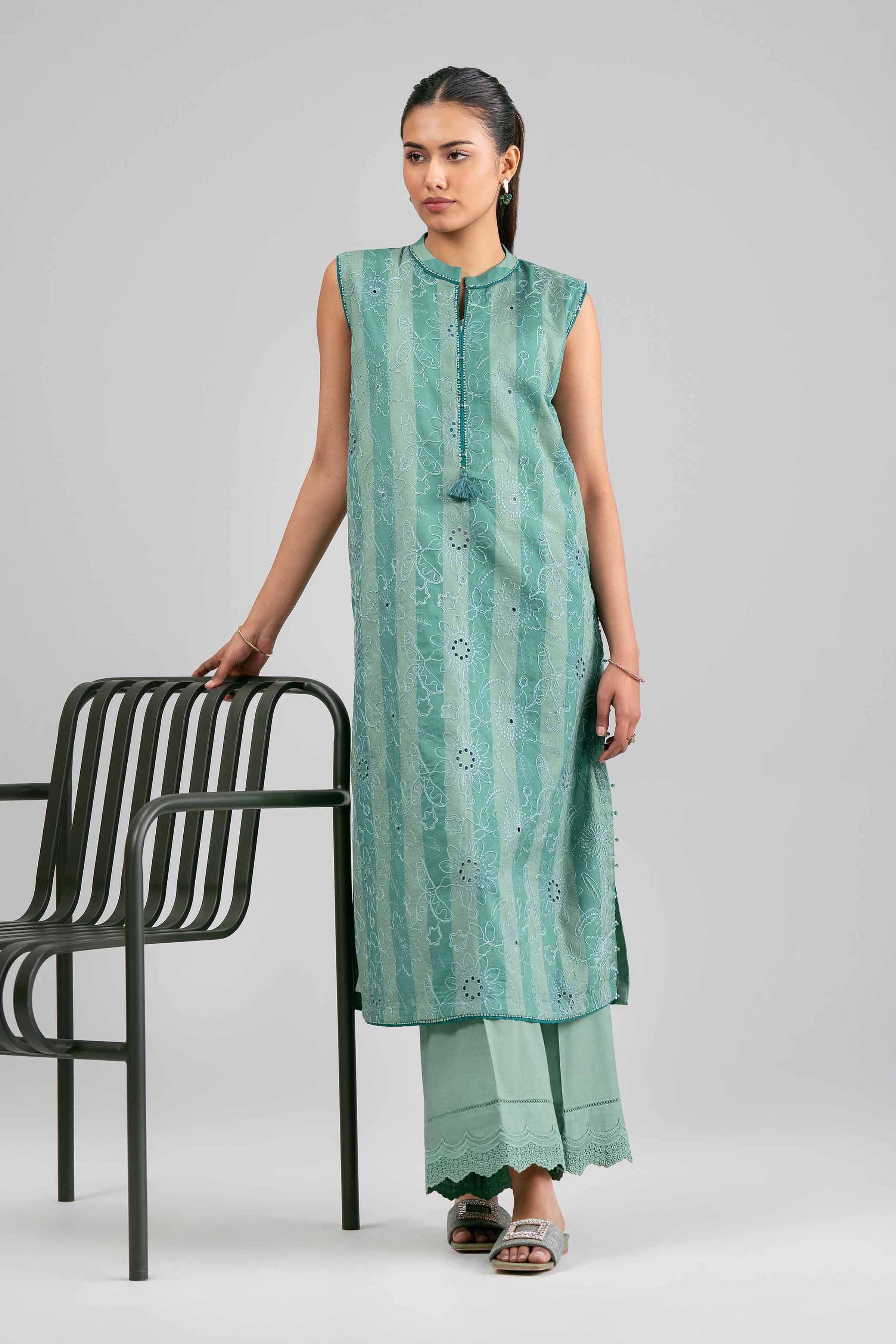 2 Piece - Embroidered Suit - 42601391