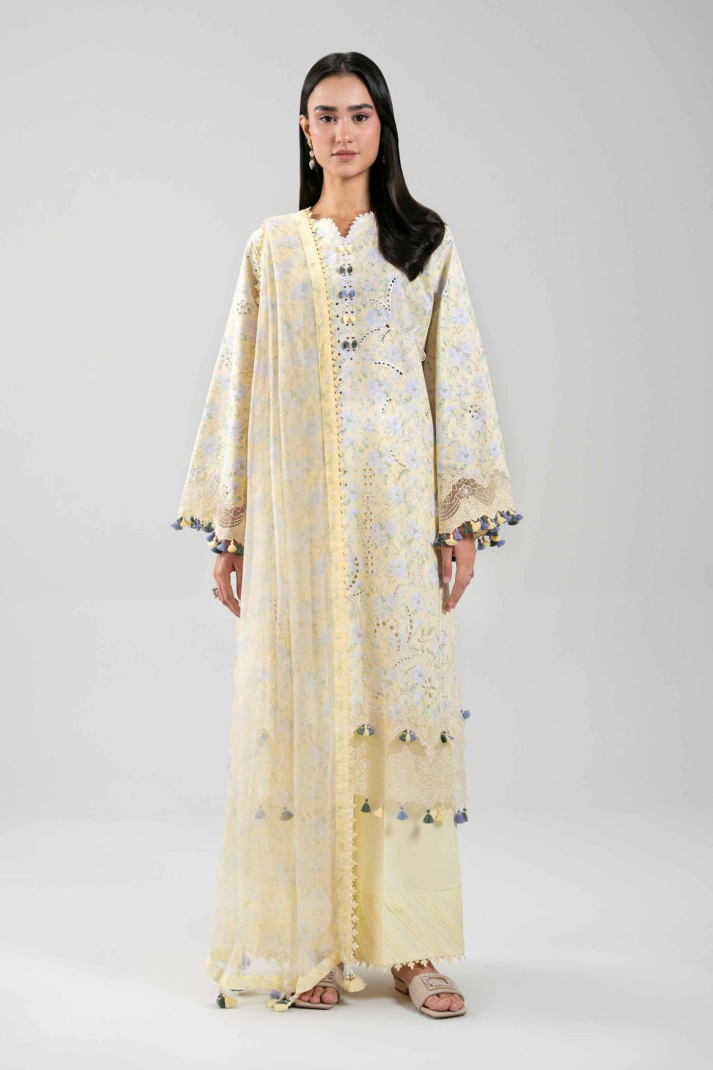3 Piece Embroidered Lawn Suit