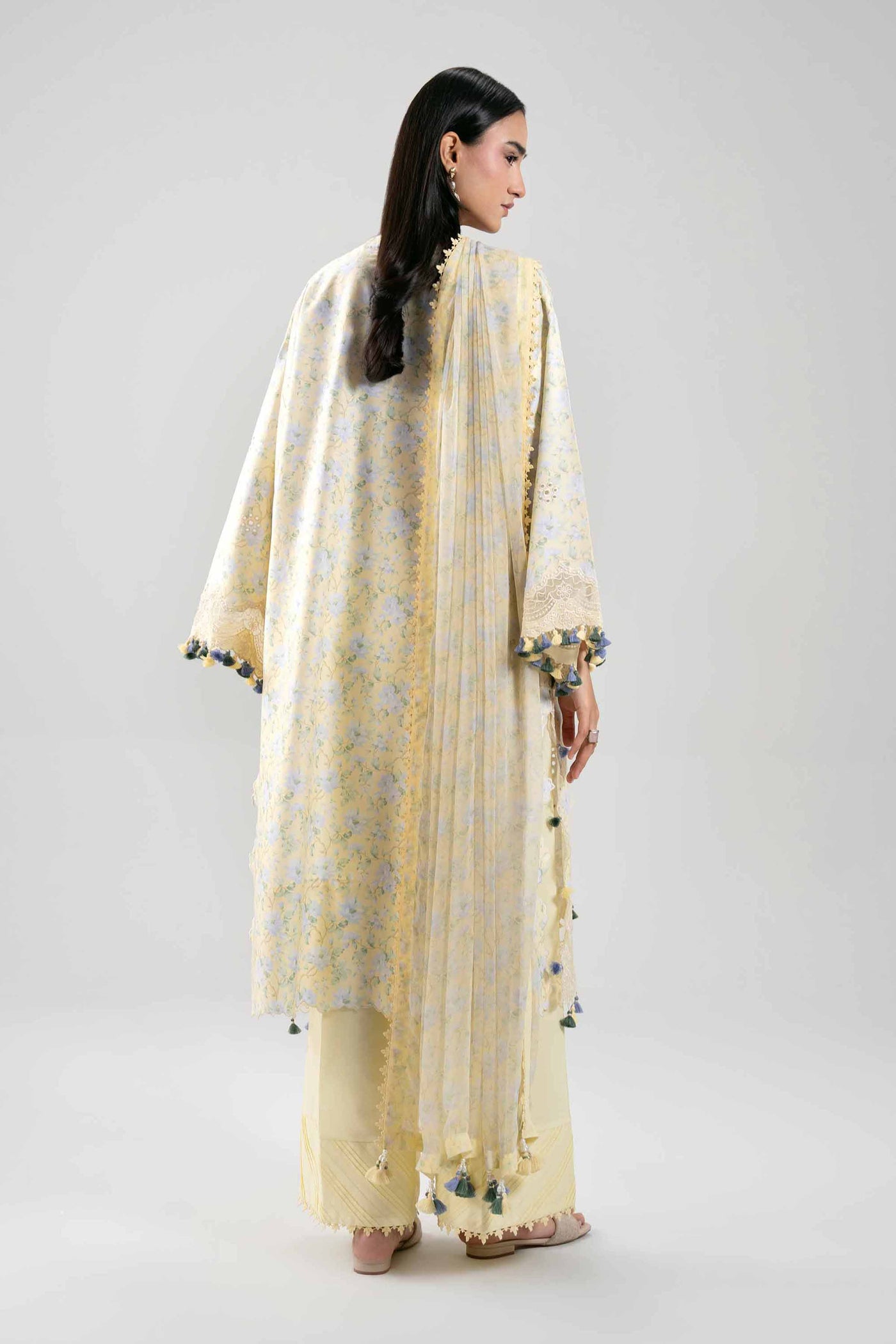 3 Piece Embroidered Lawn Suit