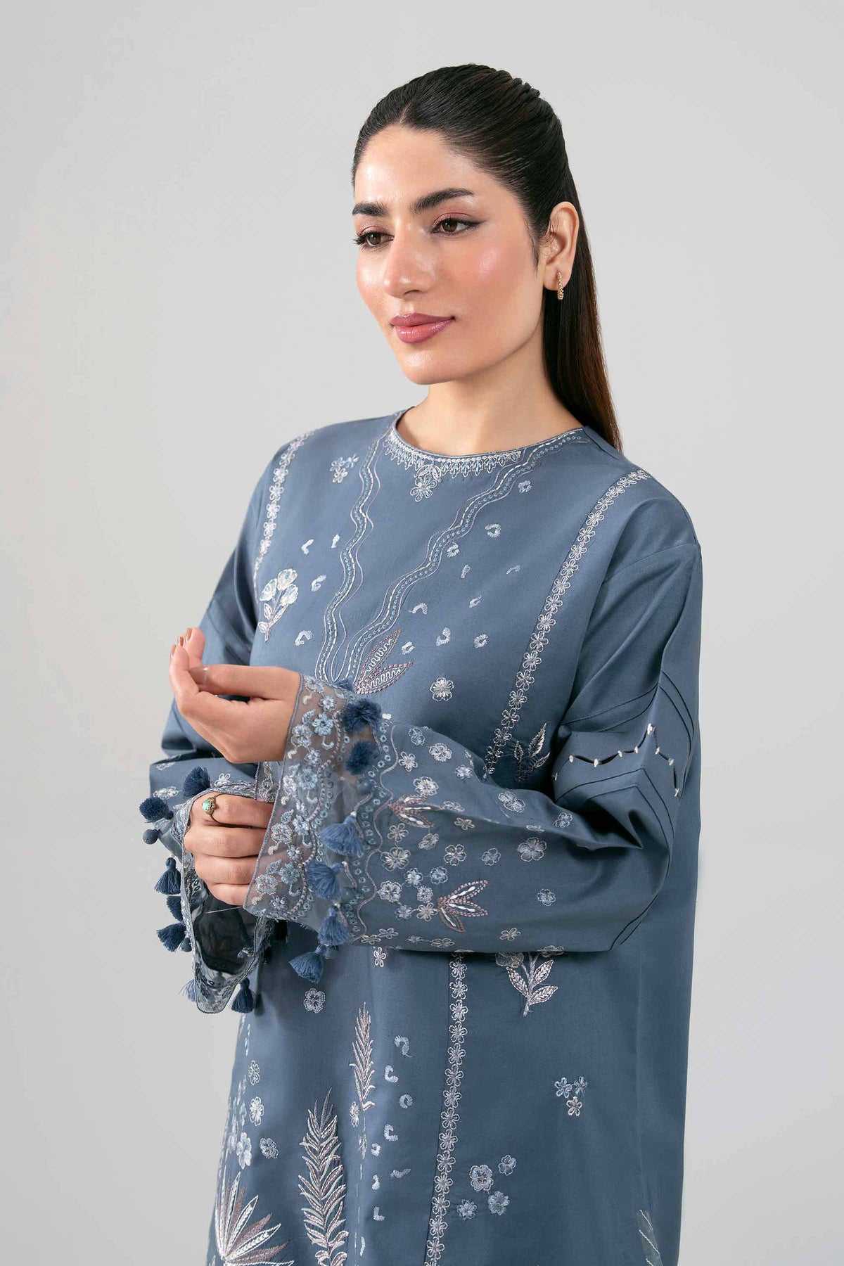 2 Piece - Embroidered Suit - 42601428