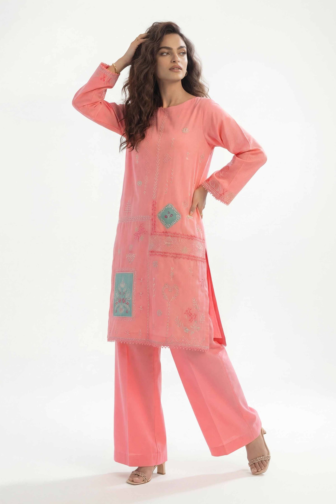 Embroidered Blended Kurta