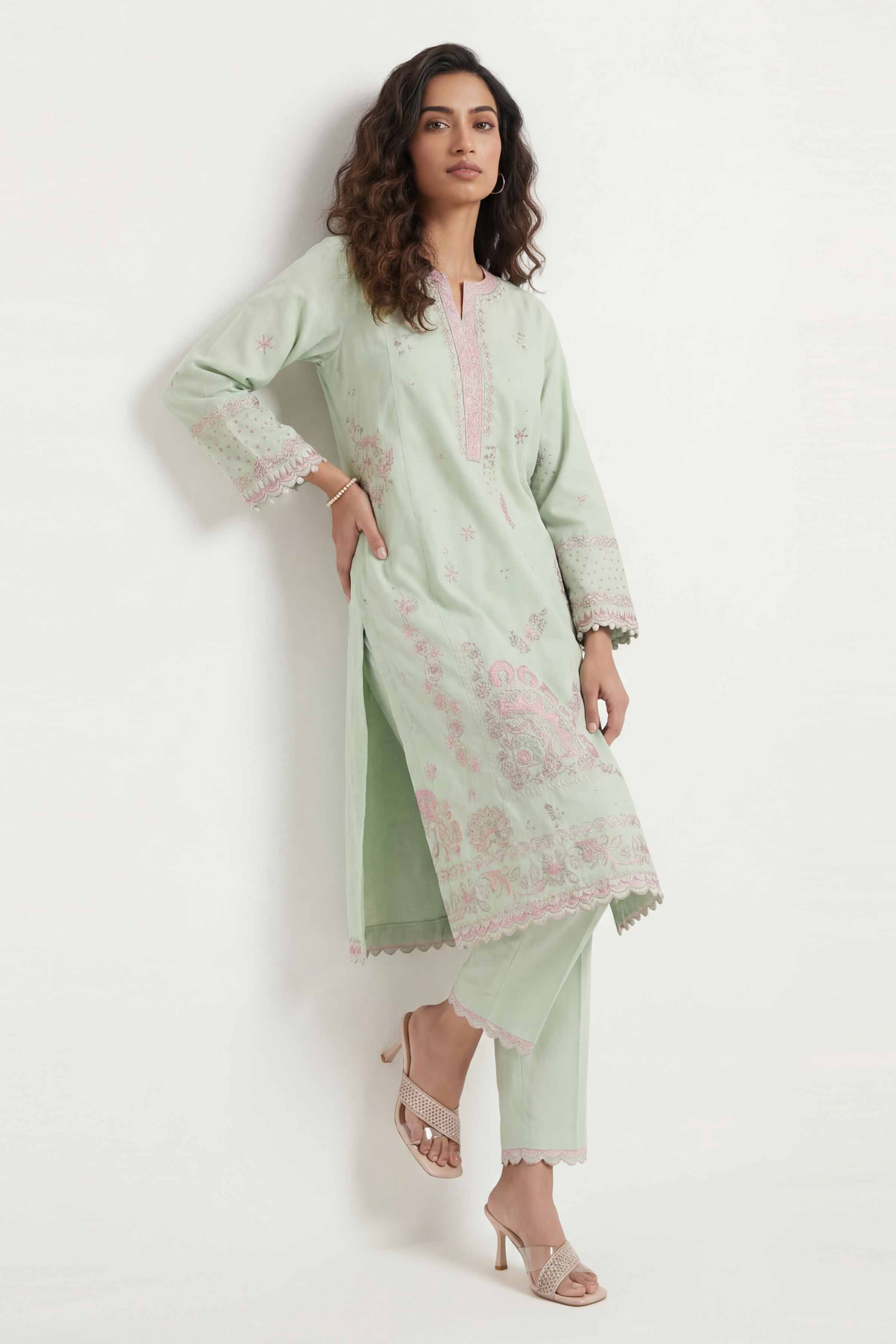 2 Piece - Embroidered Suit - 42601432