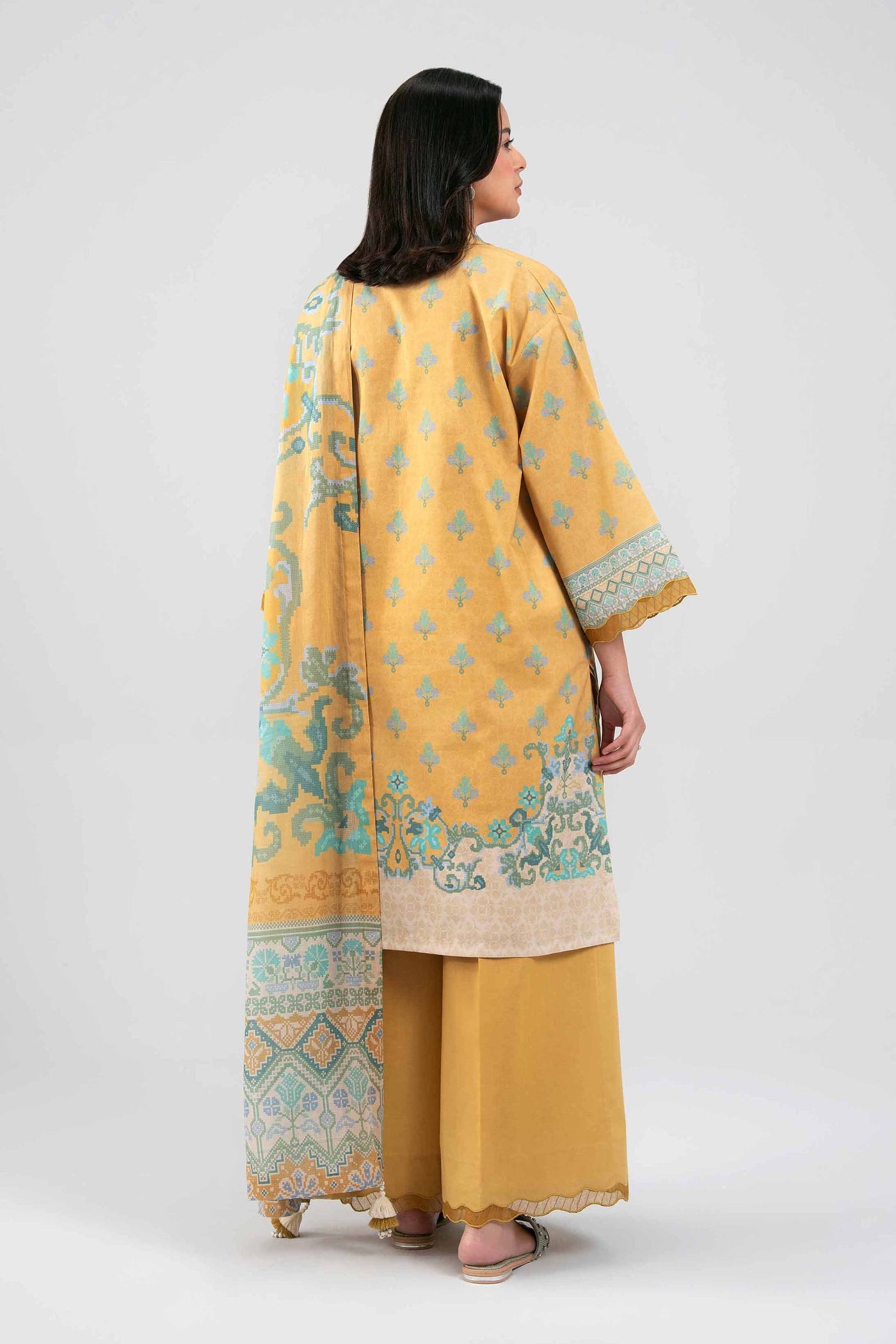 2 Piece Embroidered Lawn Suit