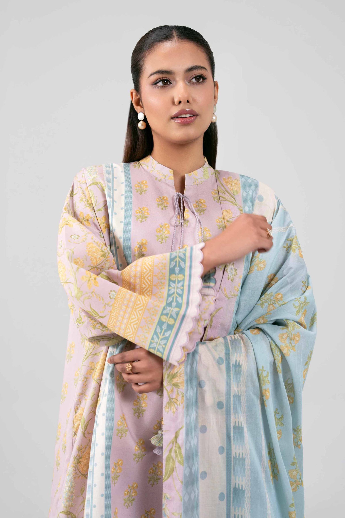 3 Piece Unstitched Embroidered Lawn Suit