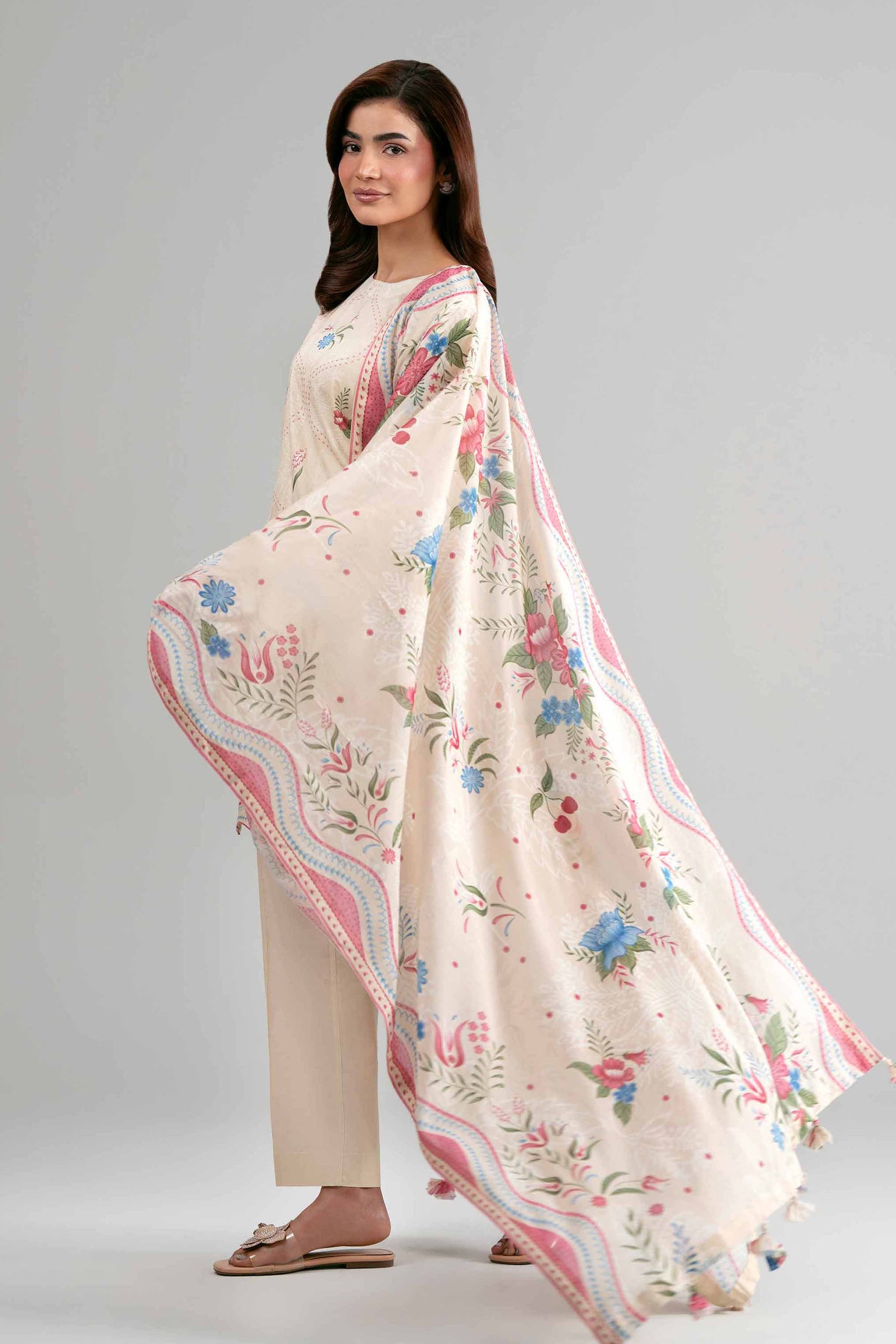 3 Piece Unstitched Embroidered Lawn Suit