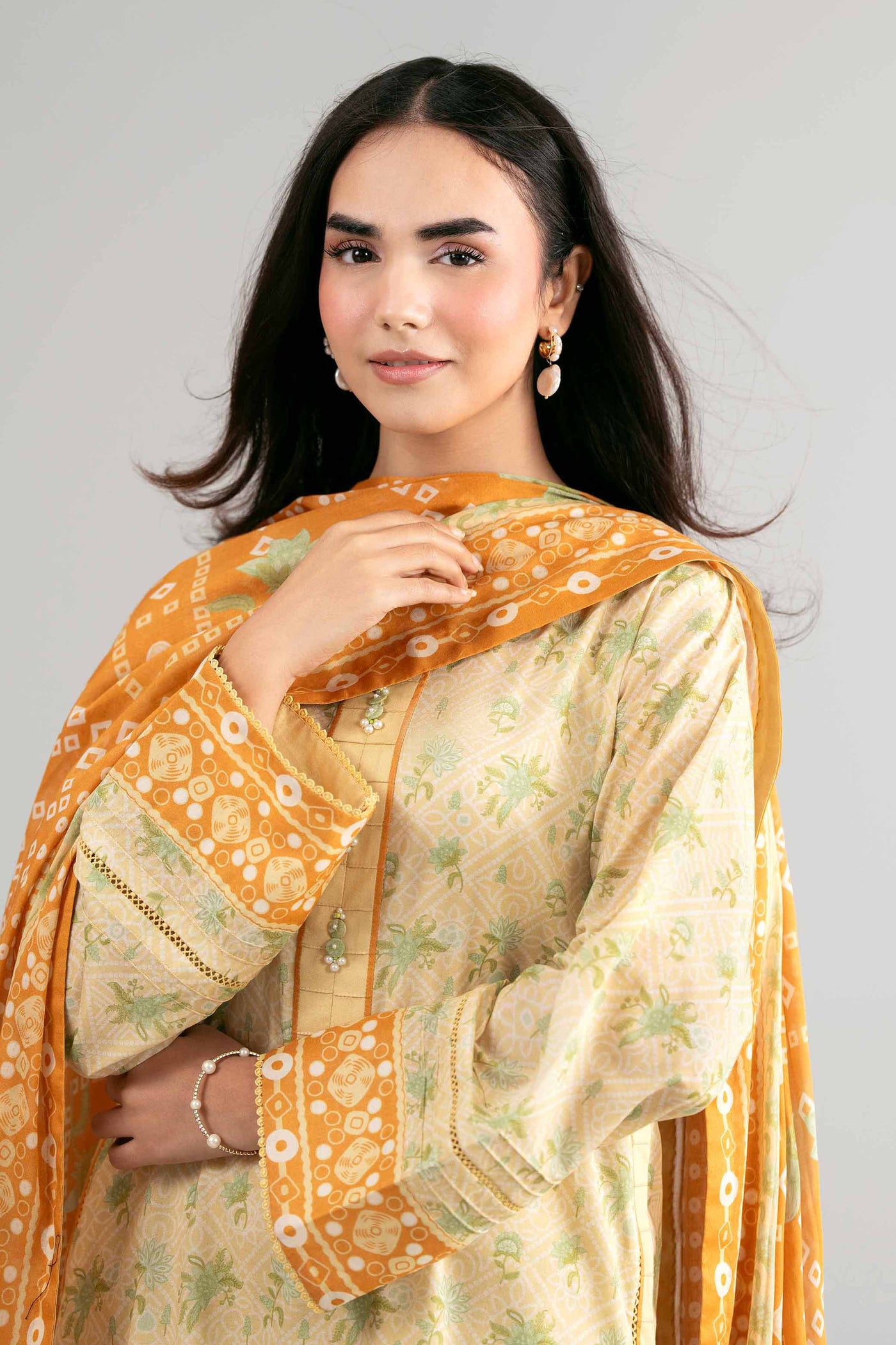 Embroidered Net Fabric (2Pcs)