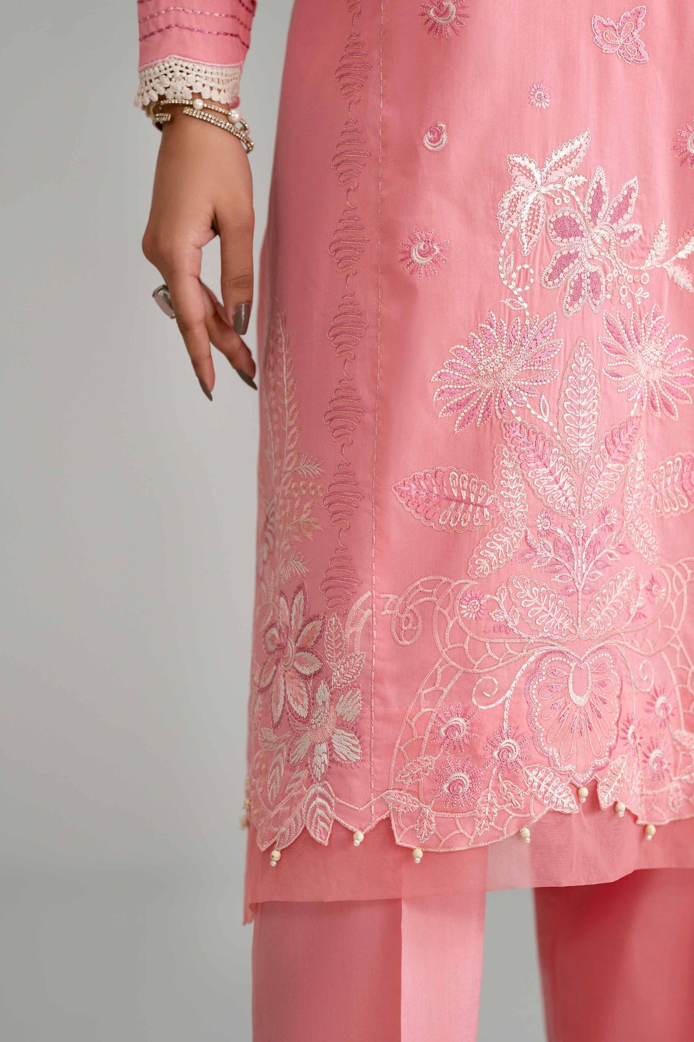 3 Piece Embroidered Lawn Suit