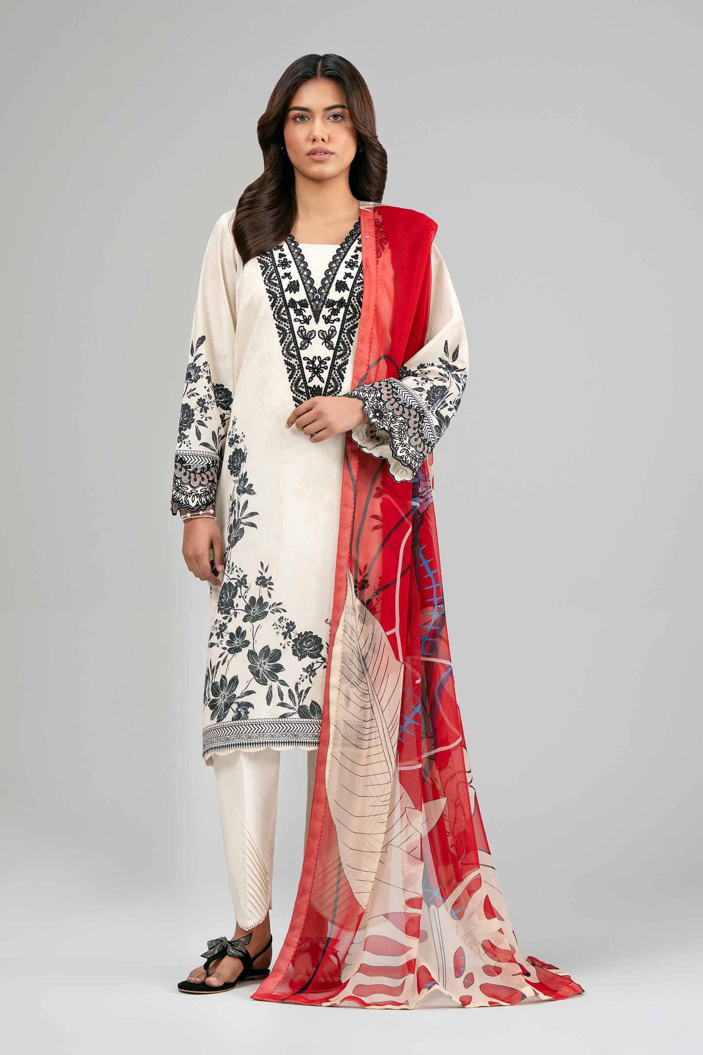 3 Piece Unstitched Embroidered Lawn Suit