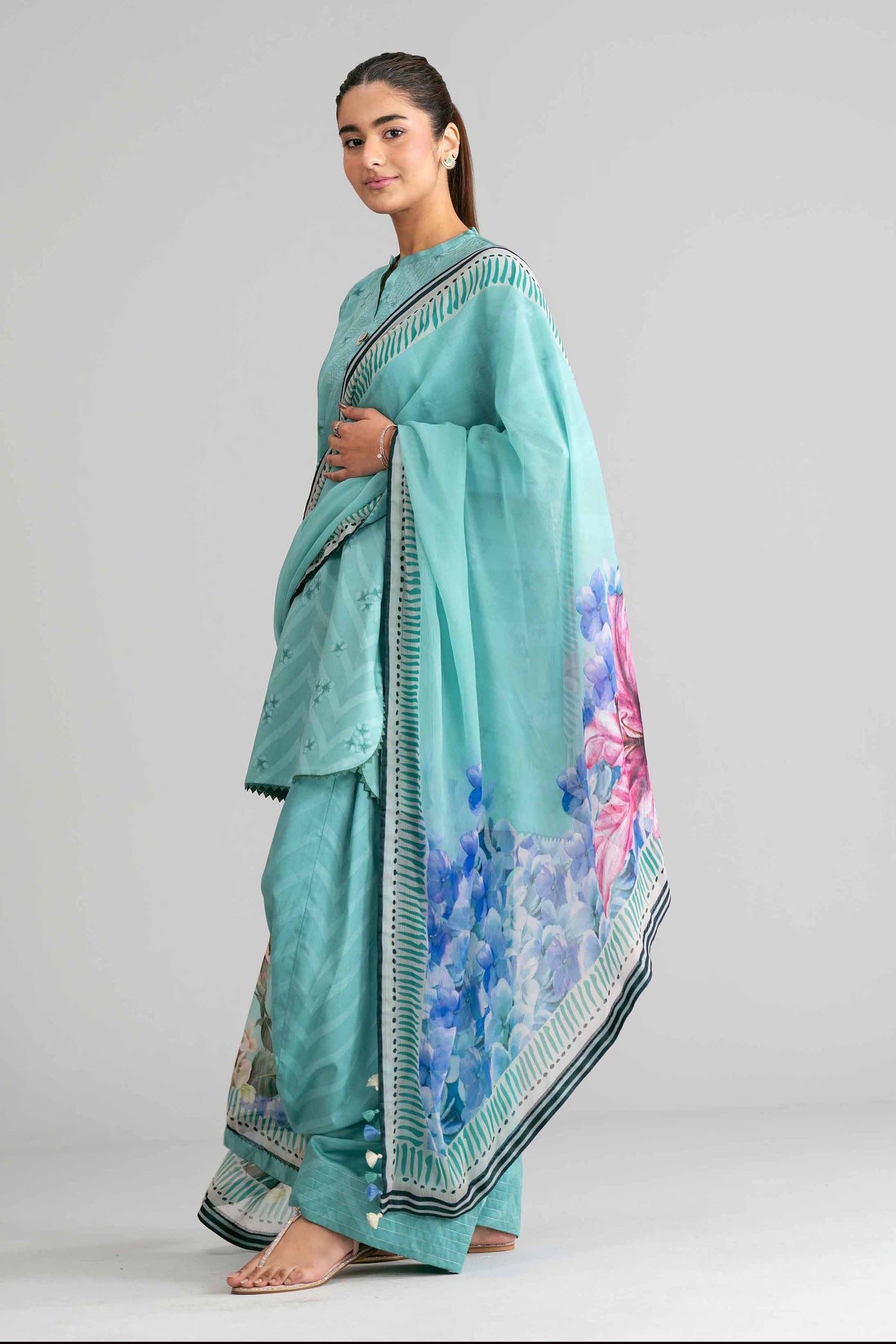 3 Piece Unstitched Embroidered Lawn Suit