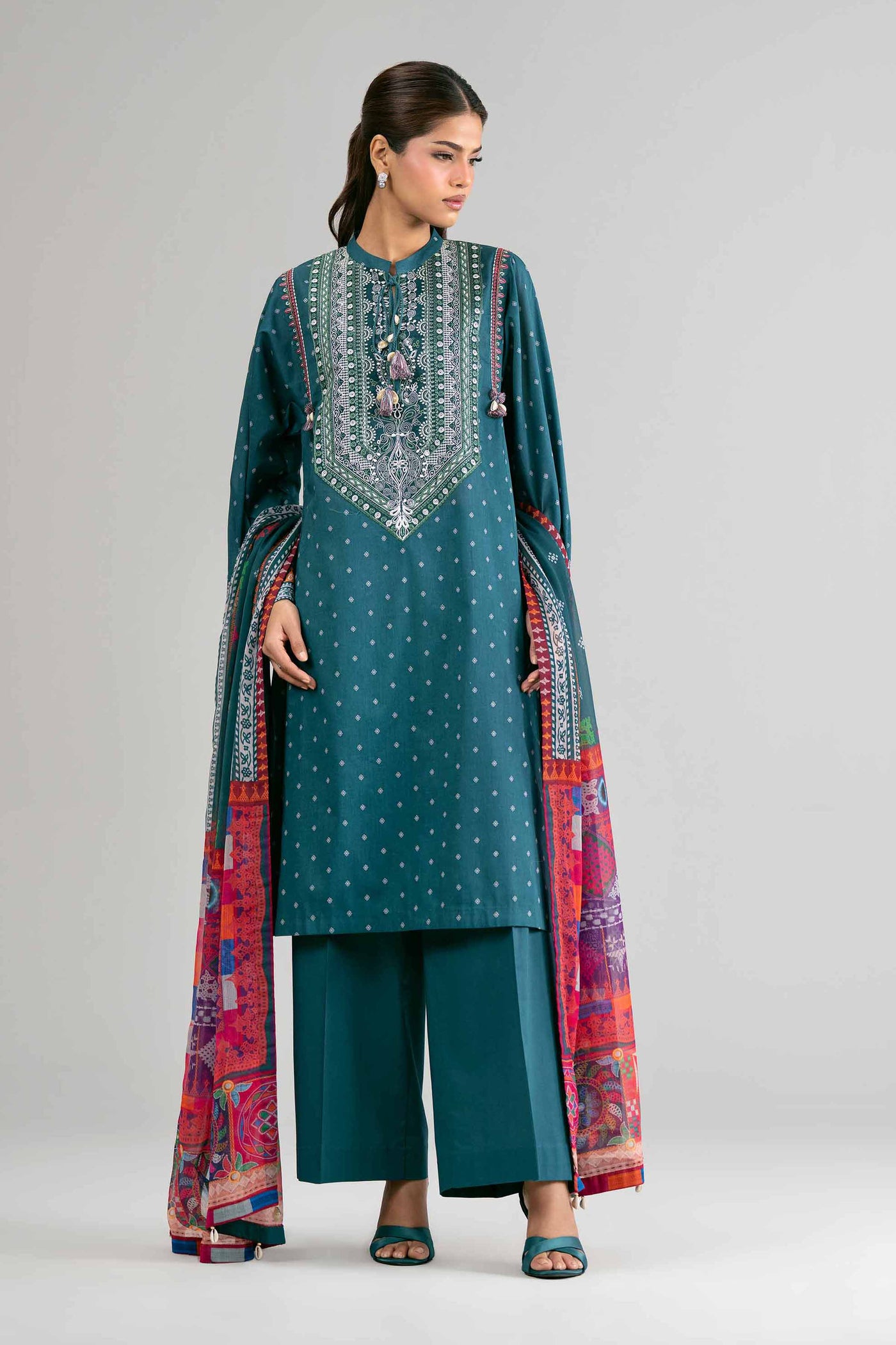3 Piece Unstitched Embroidered Cambric Suit | MPT-2709-A