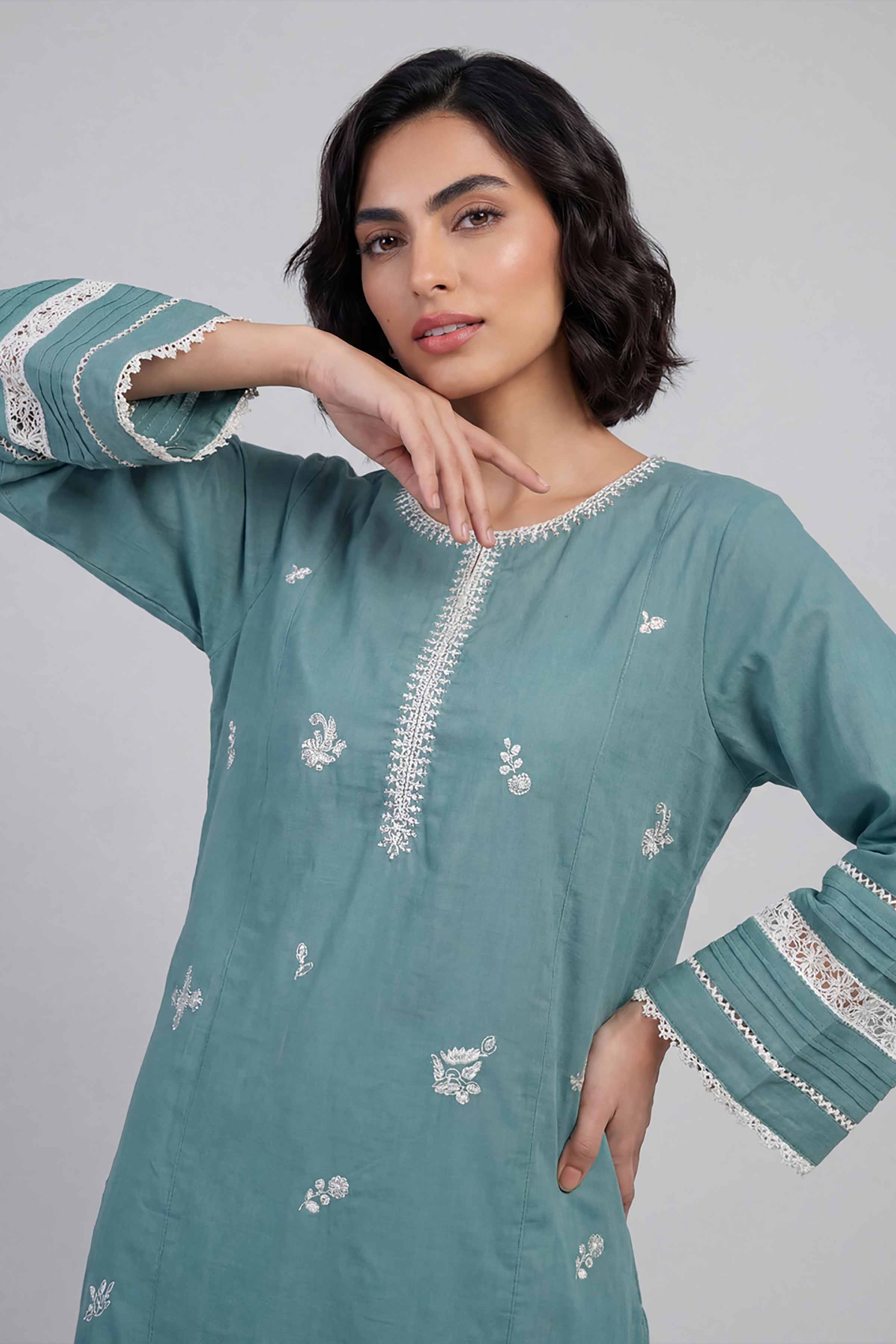 2 Piece - Embroidered Suit - 42601638