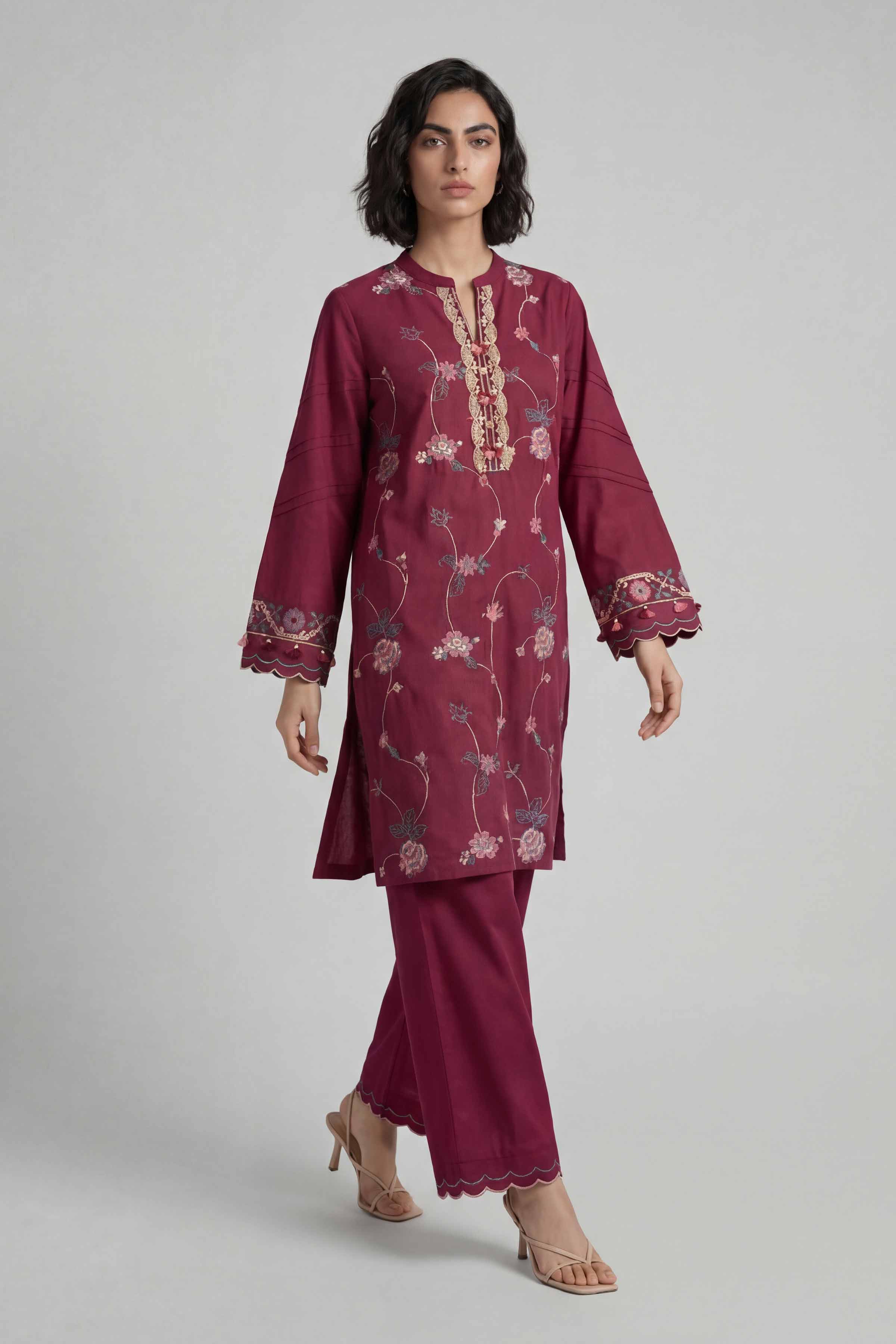 2 Piece - Embroidered Suit - 42601643