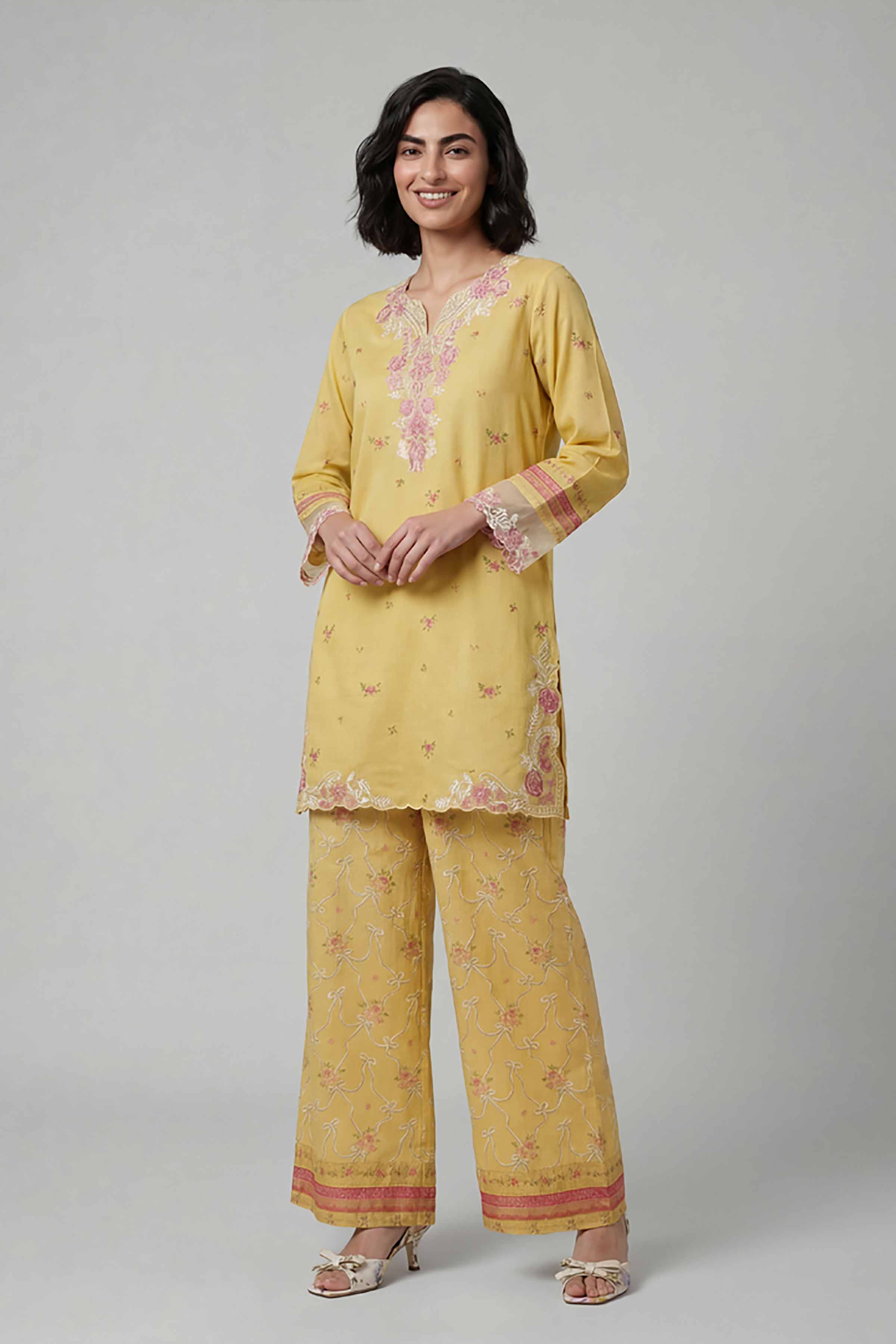 2 Piece - Printed Embroidered Suit - 42601669