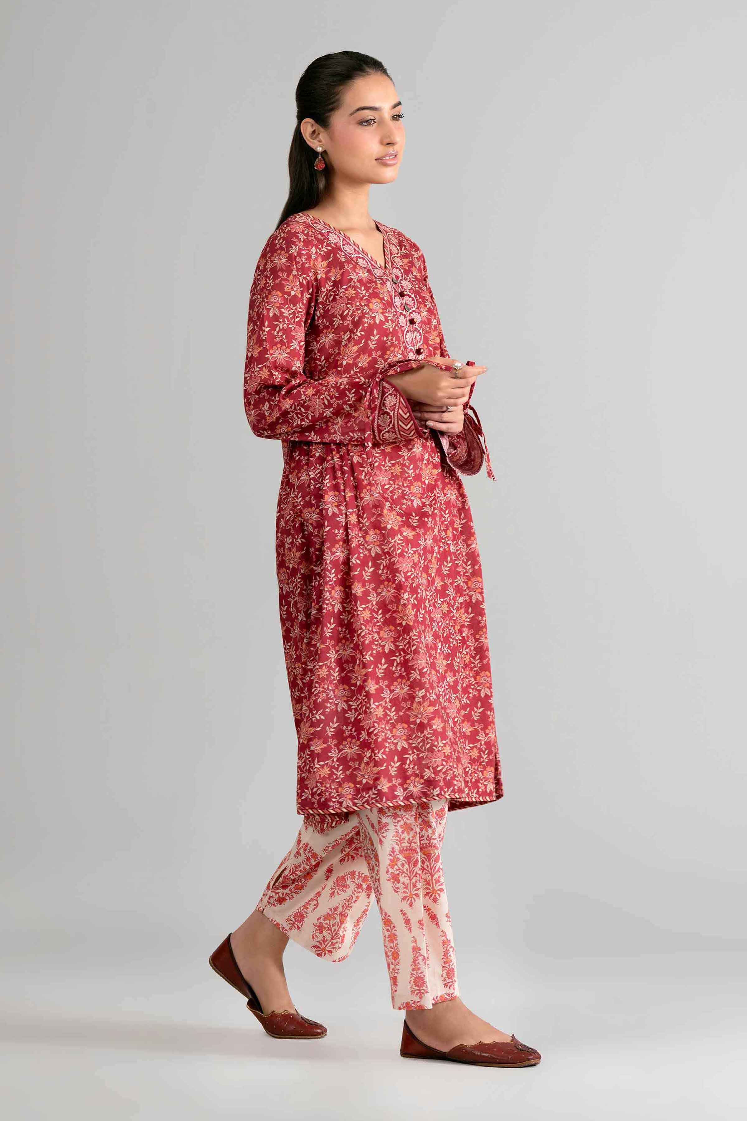 3 Piece Embroidered Khaddar Suit
