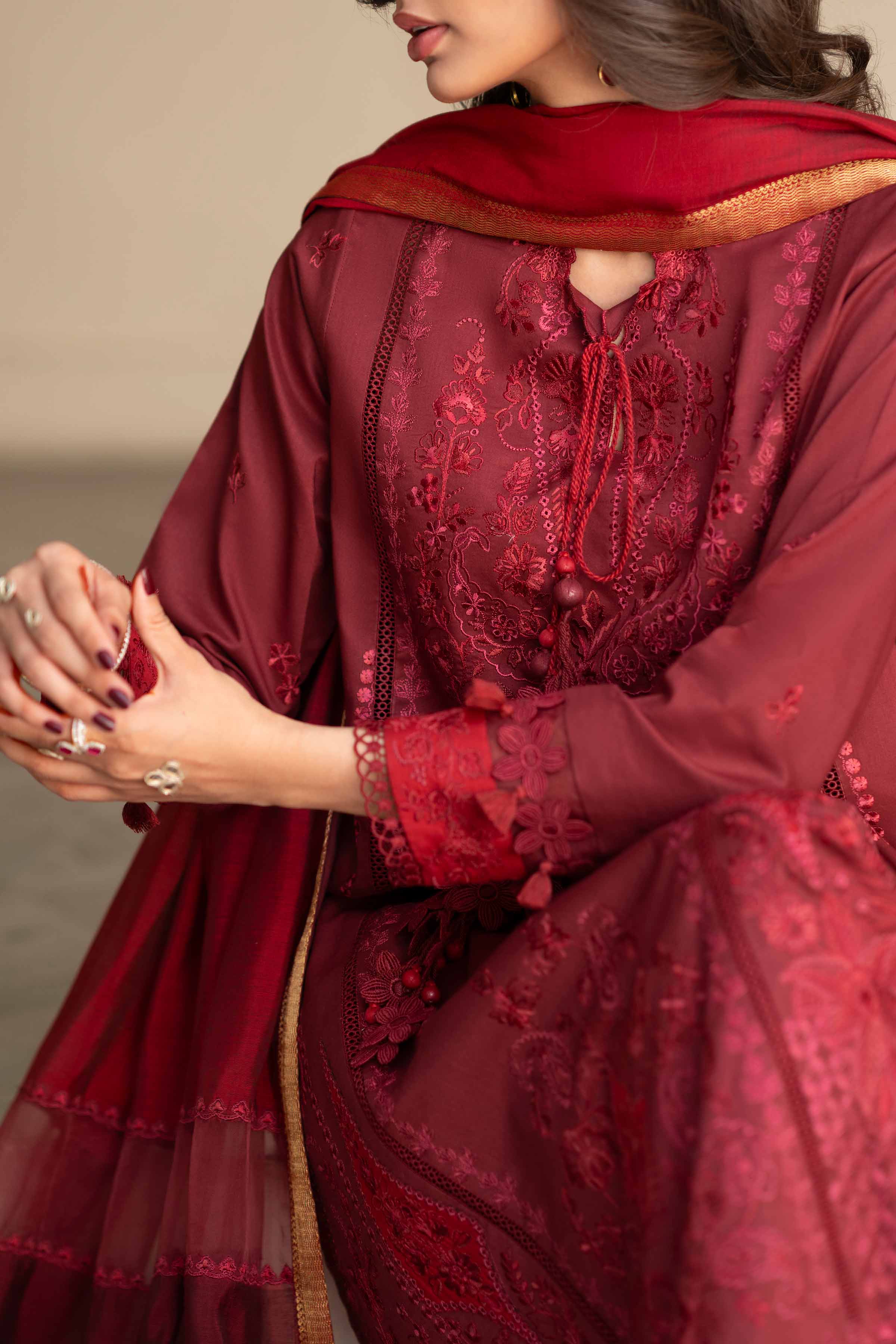 3 Piece - Embroidered Suit - 42601687
