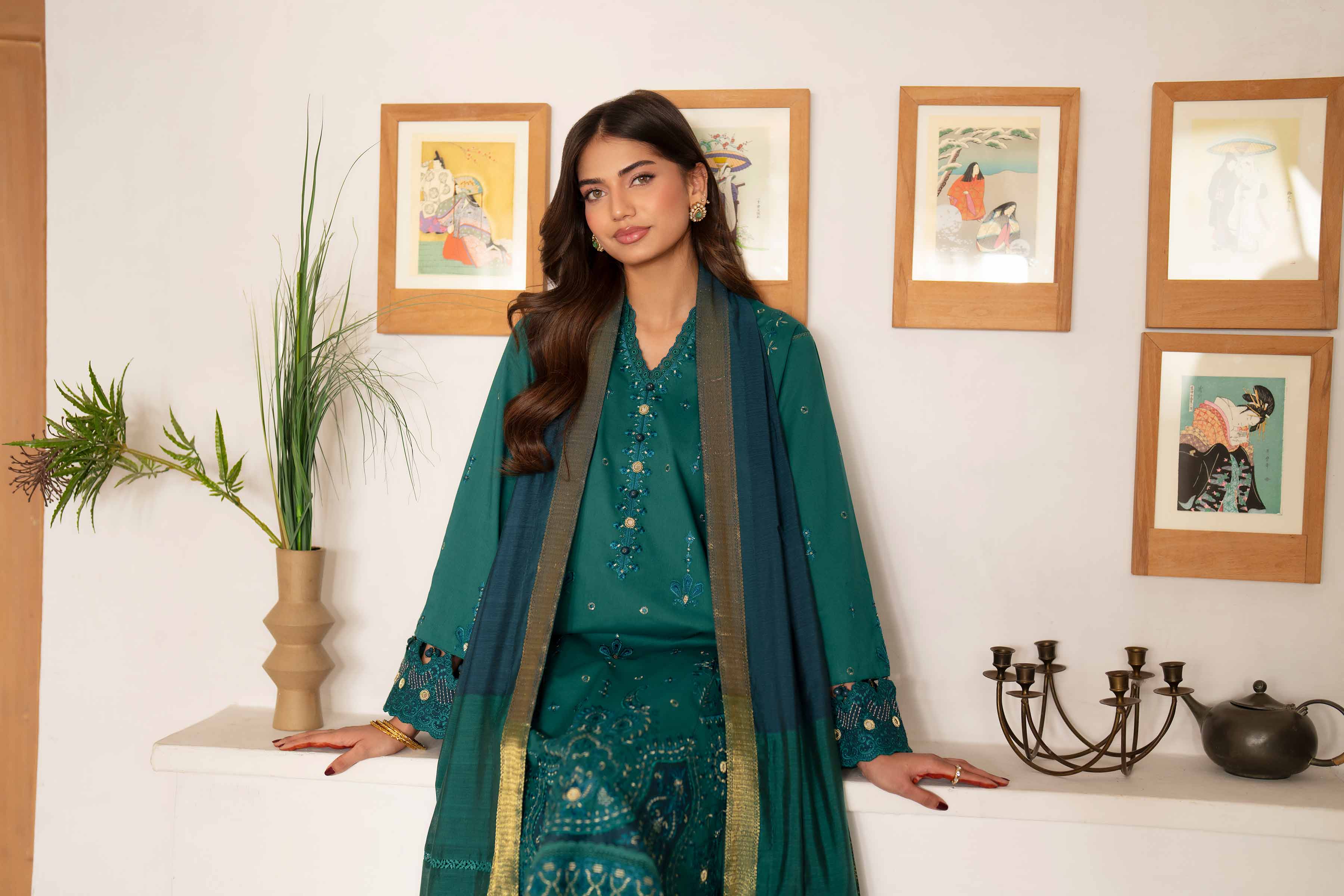 3 Piece - Embroidered Suit - 42601689