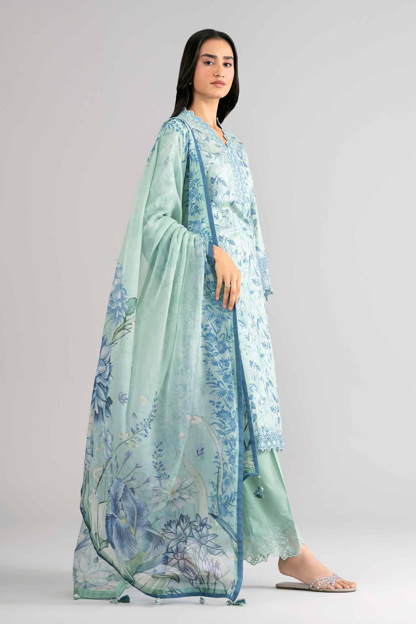 3 Piece Unstitched Embroidered Twill Linen Suit