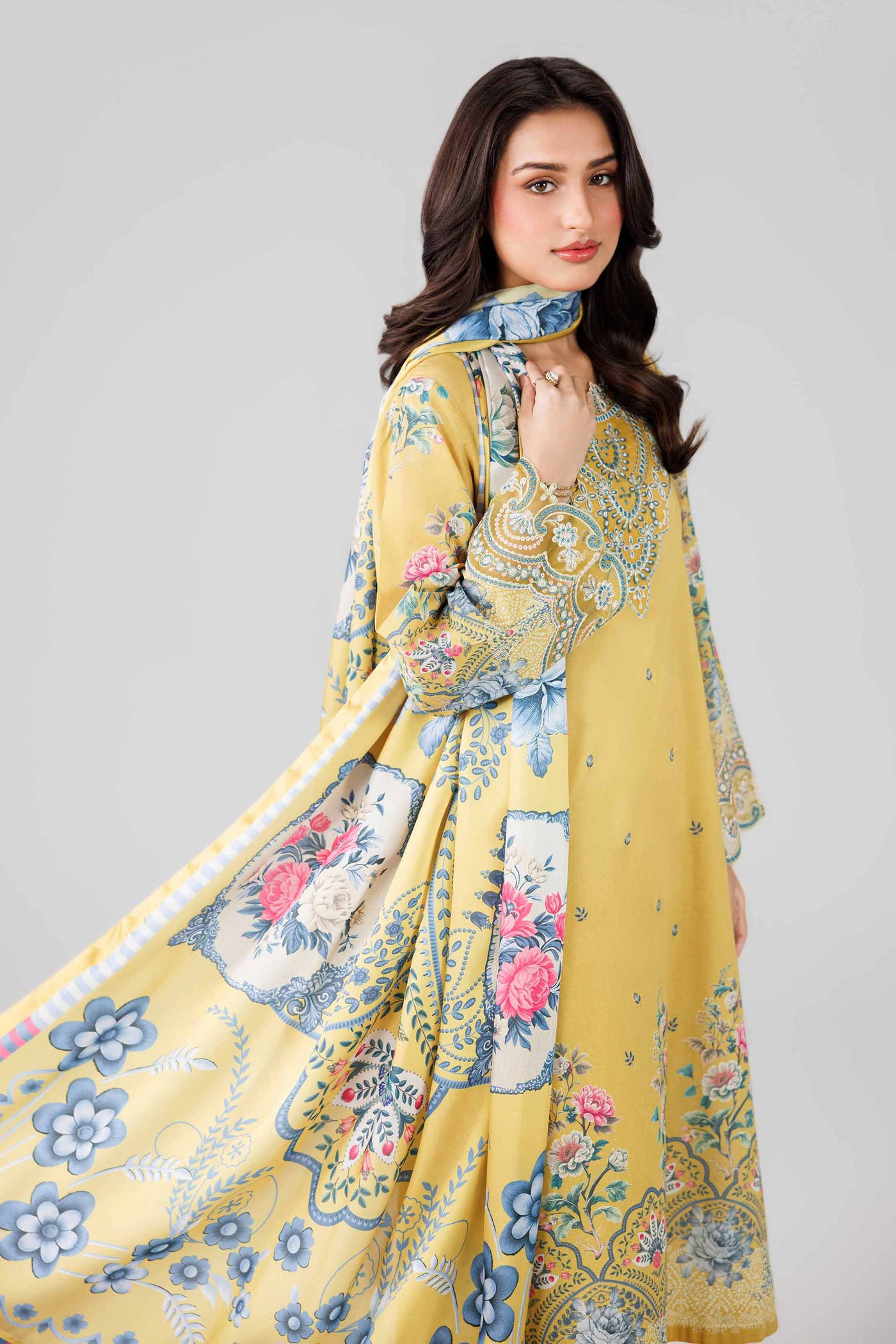 3 Piece Embroidered Organza Suit