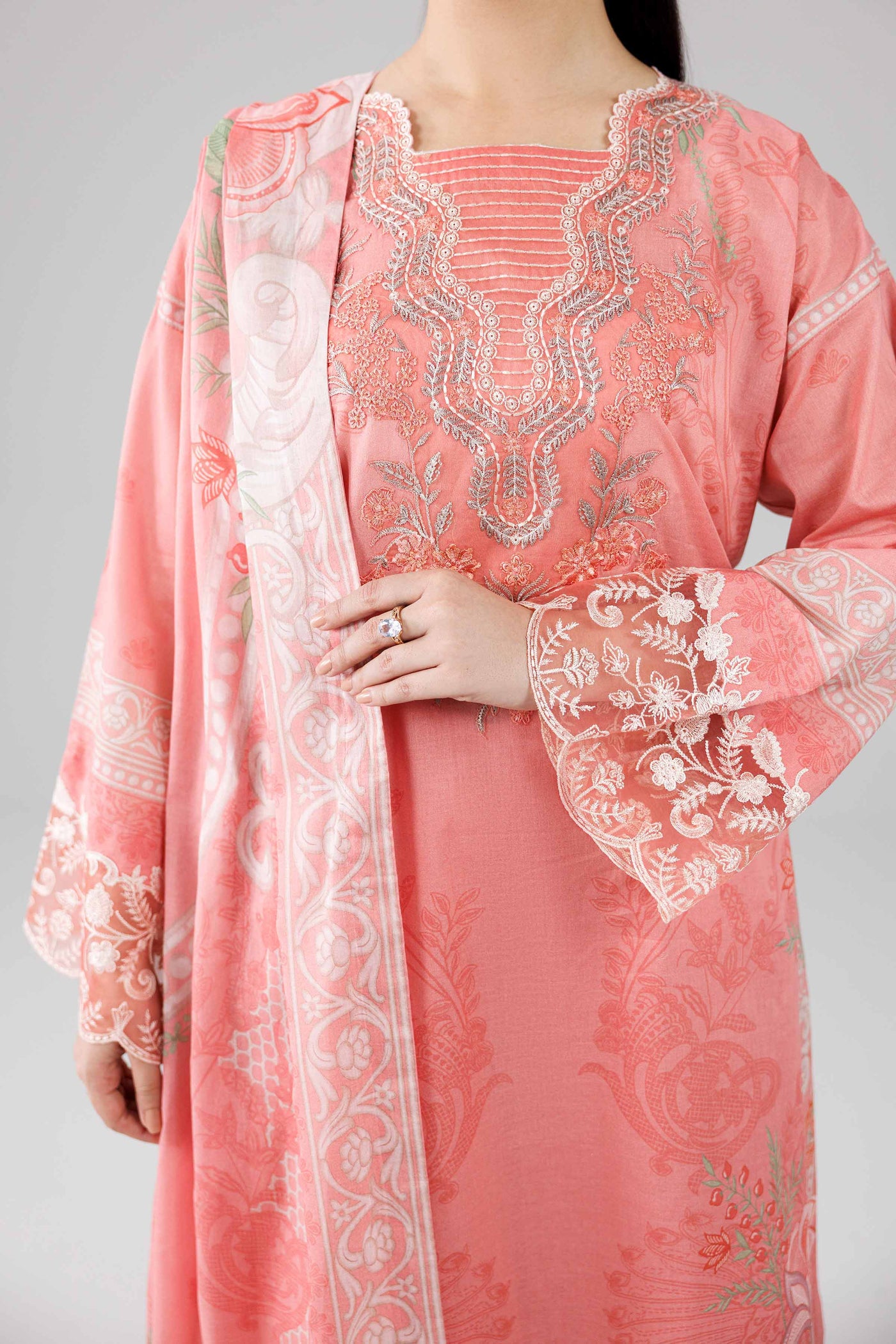 Embroidered Organza Fabric (2Pcs) | LF-910
