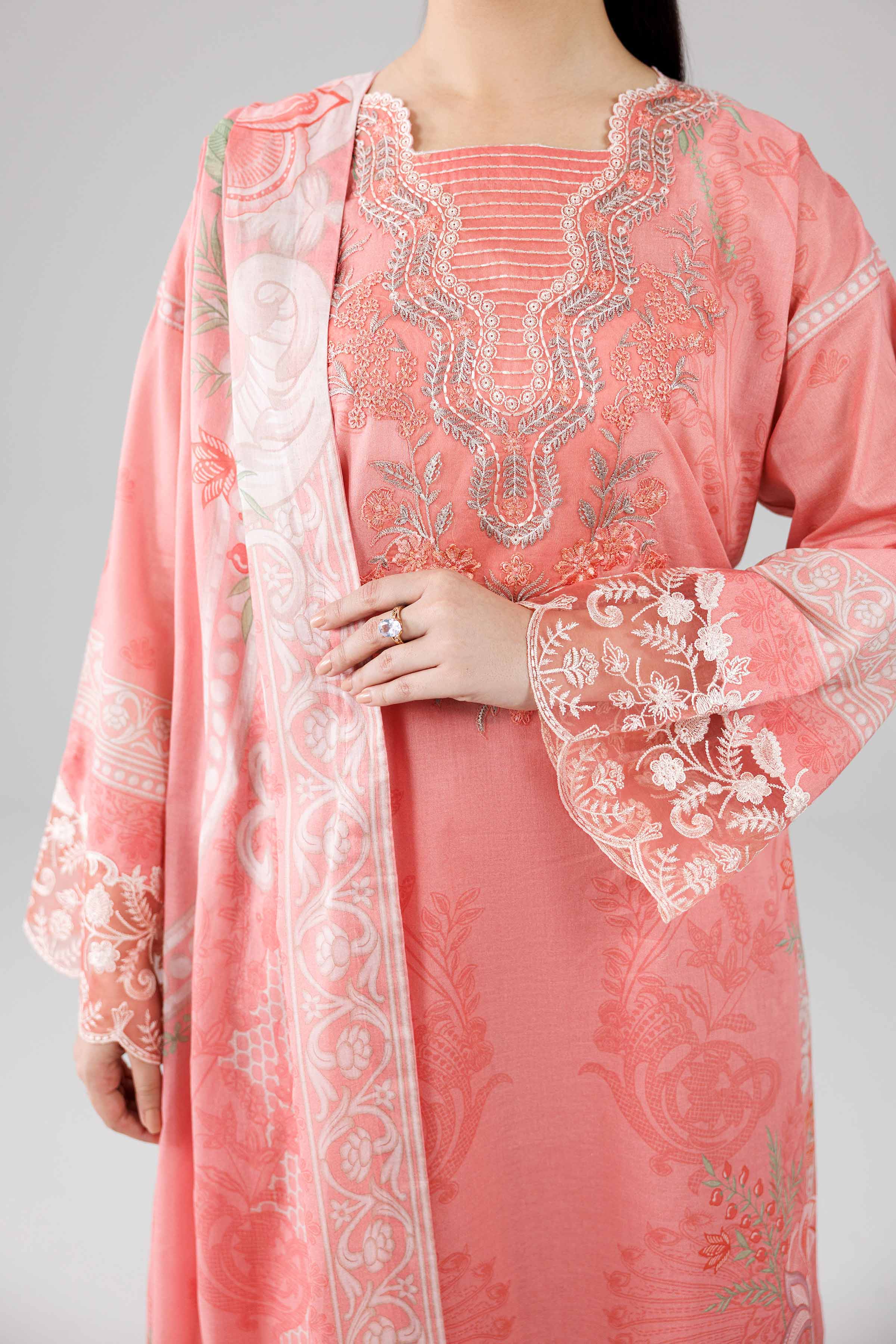 Embroidered Organza Fabric (2Pcs) | LF-910