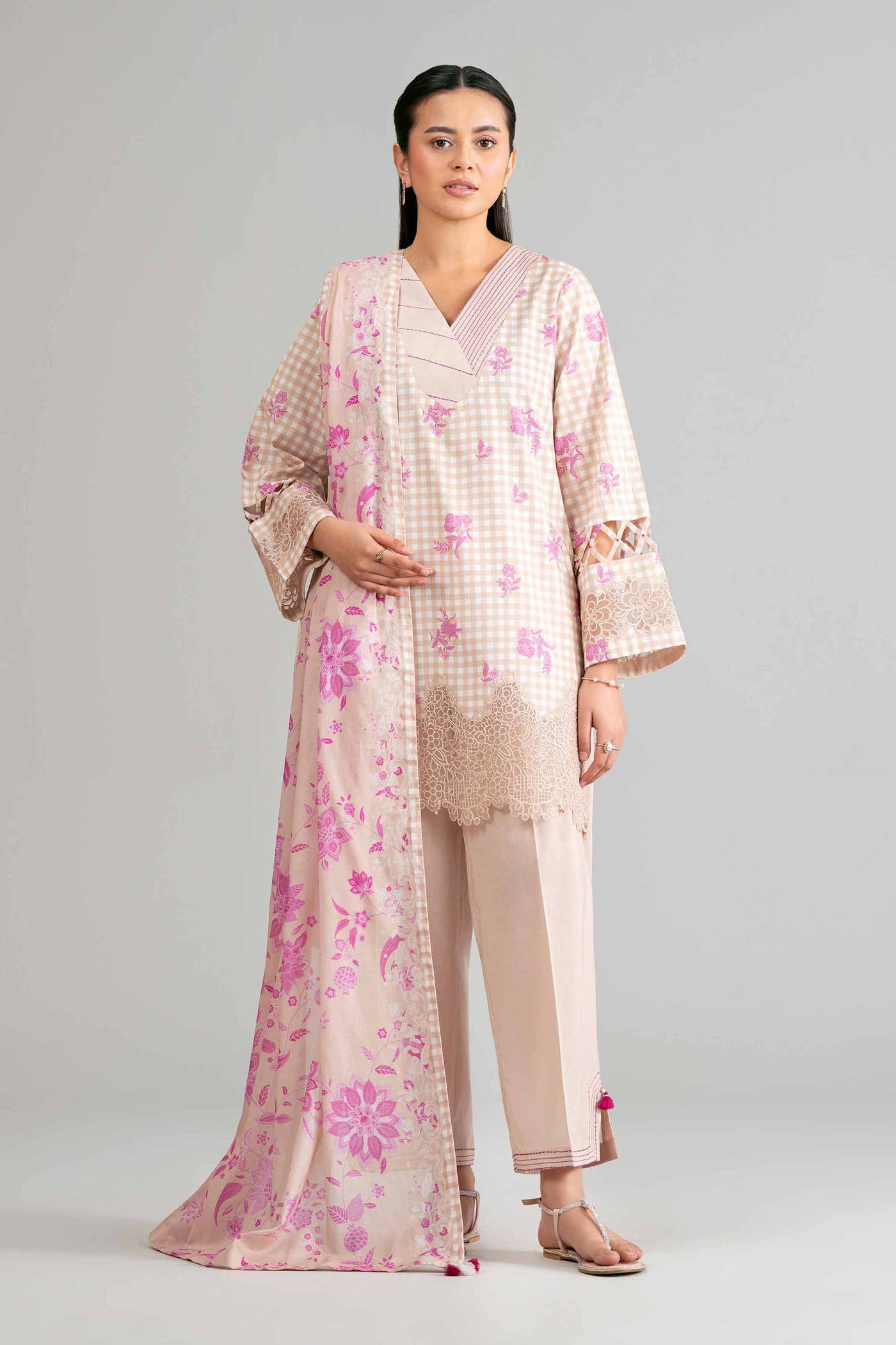 Embroidered Blended Kurta