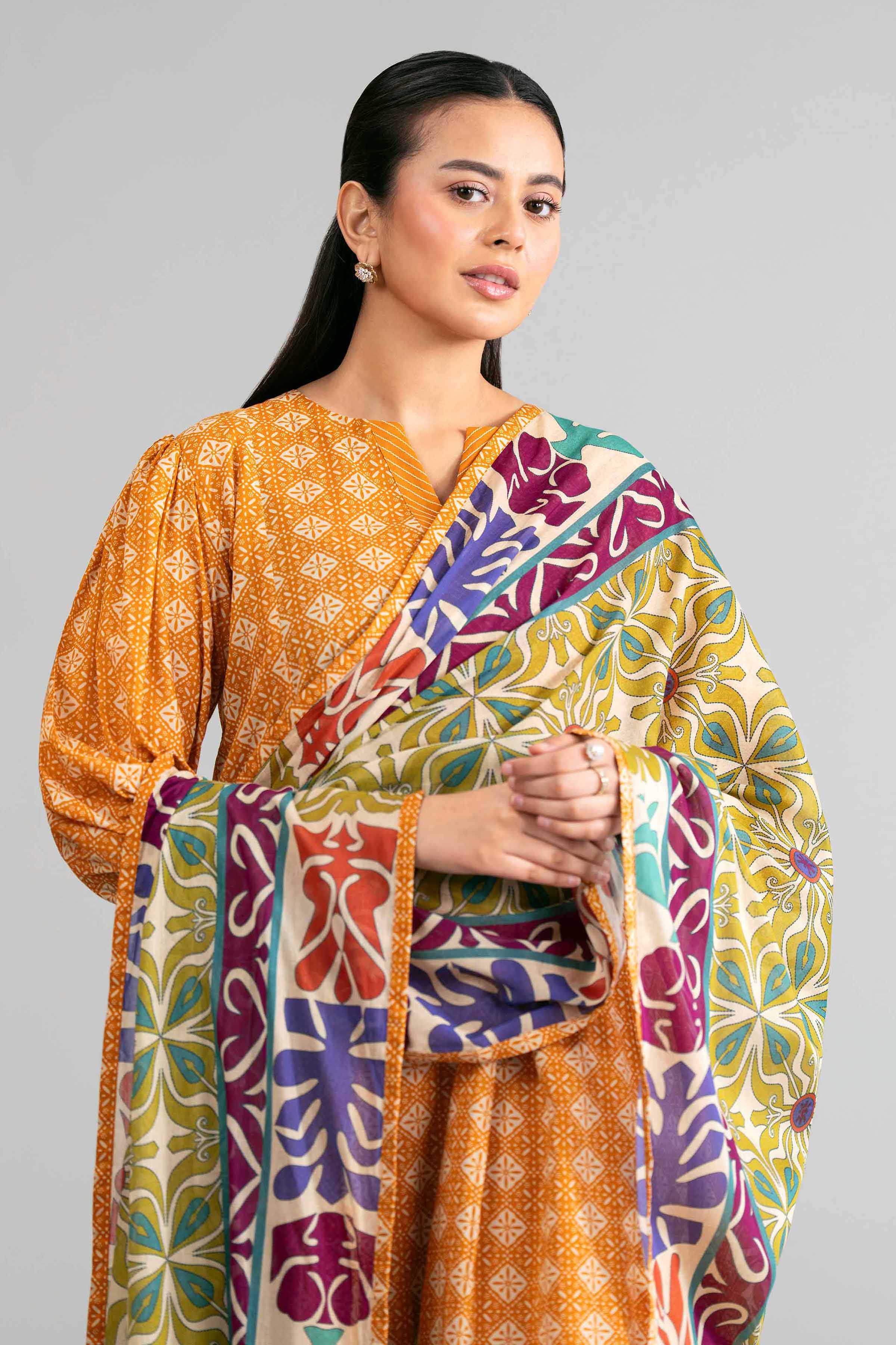 Embroidered Silk Fabric (1Pc) | LF-CH3R1