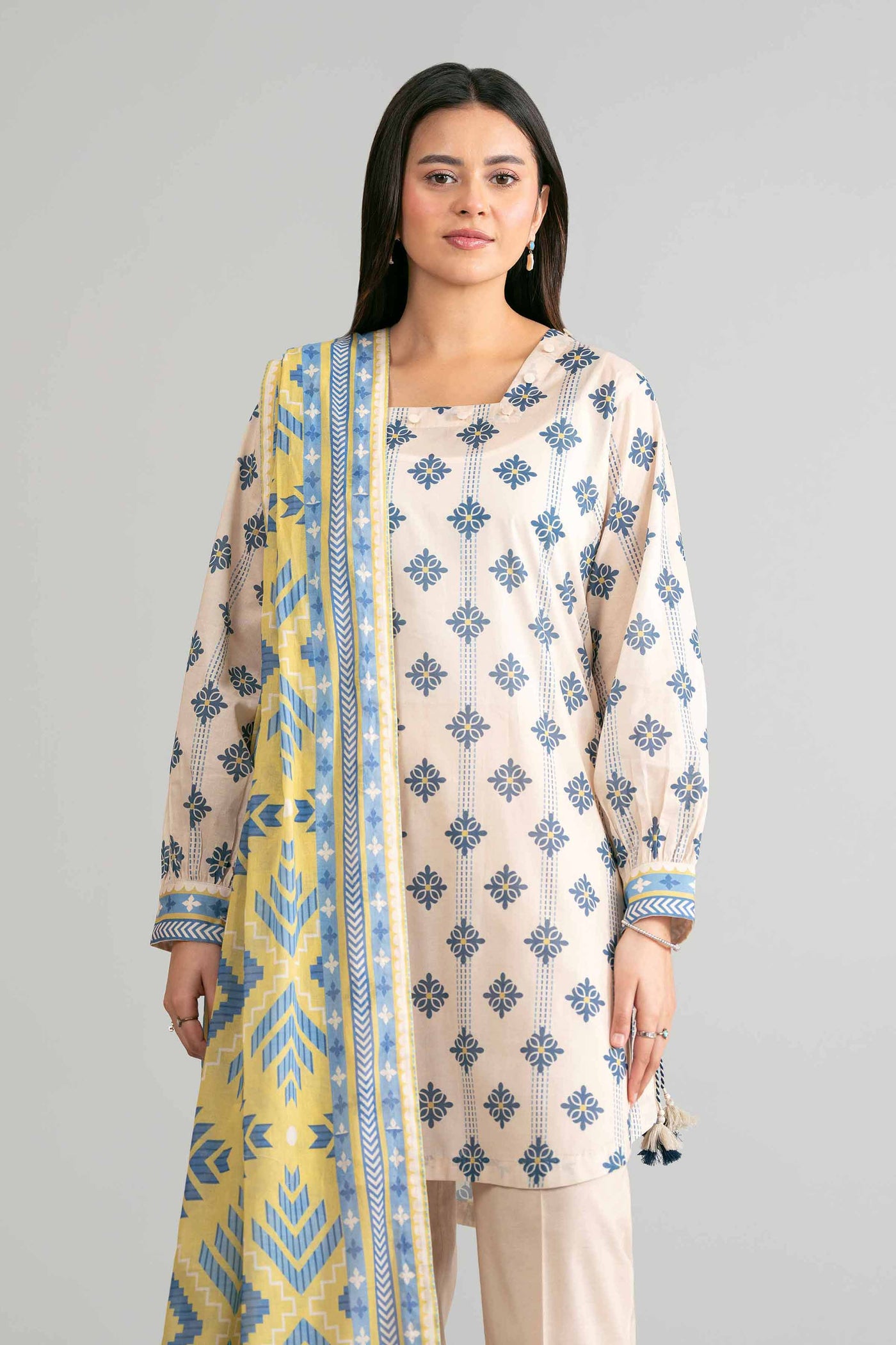 Embroidered Silk Fabric (1Pc) | LF-CH2R1