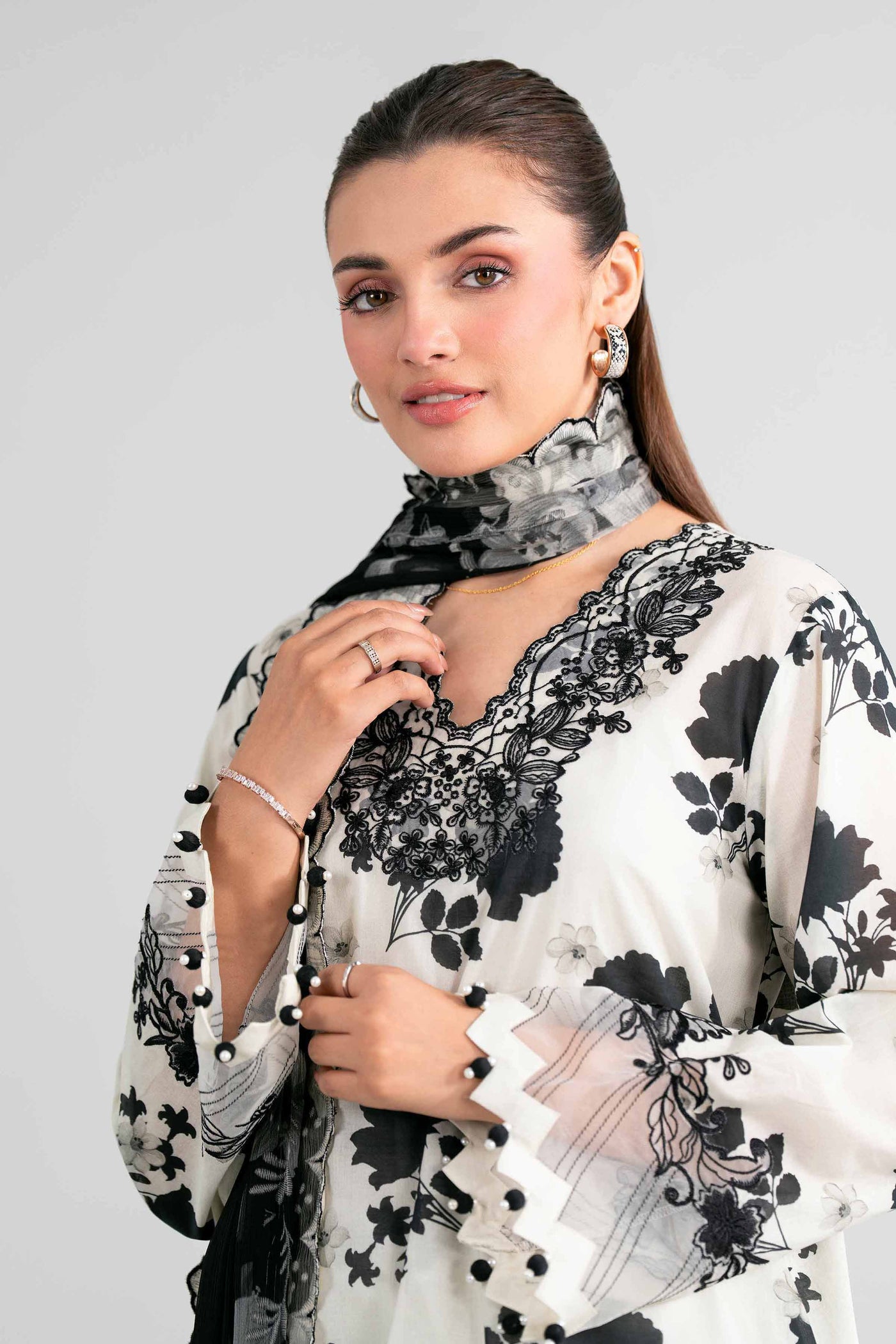 https://cdn.shopify.com/s/files/1/0534/2065/4791/files/42601996-_12.jpg?v=1779187930