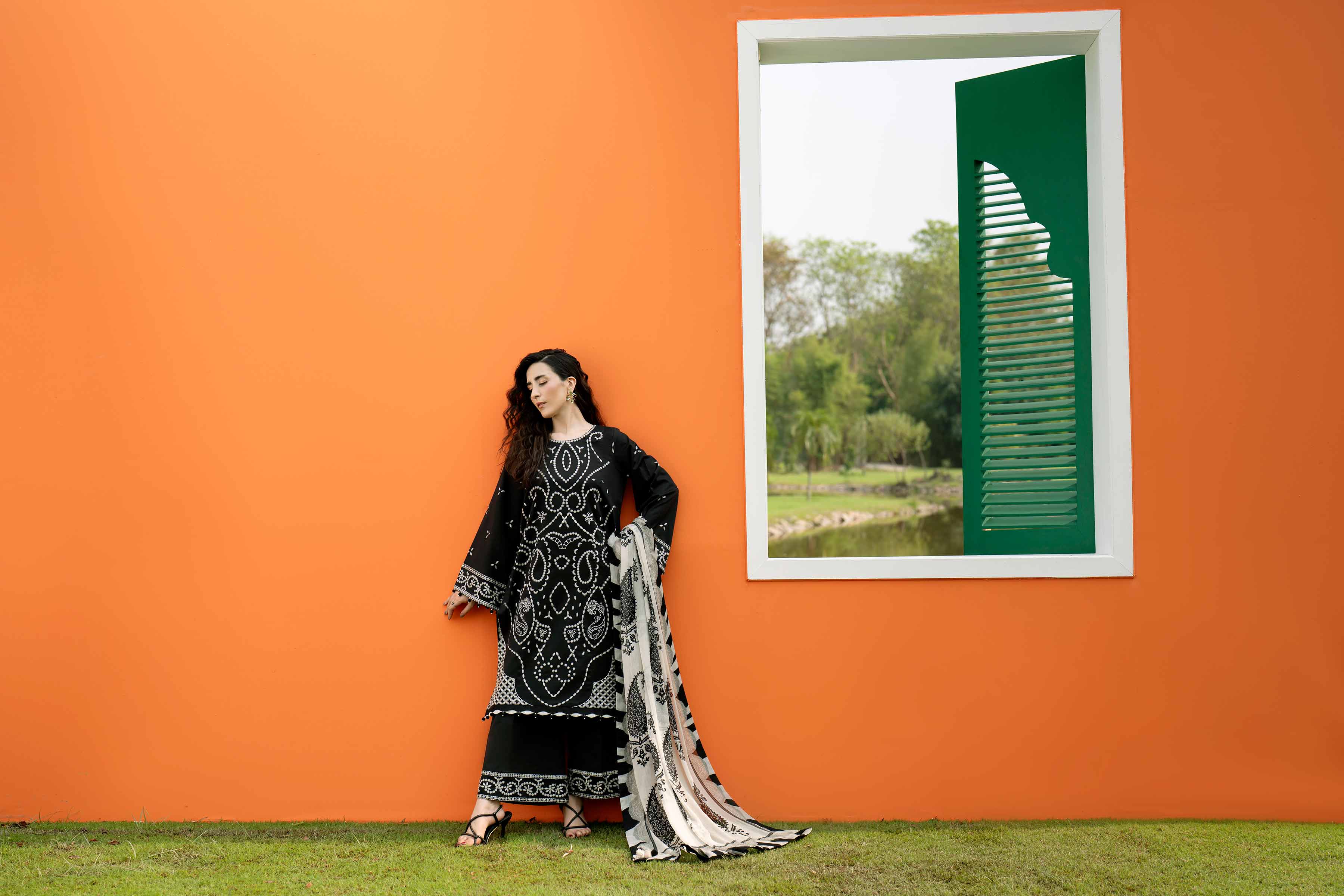 3 Piece - Digital Printed Embroidered Suit - 42602009