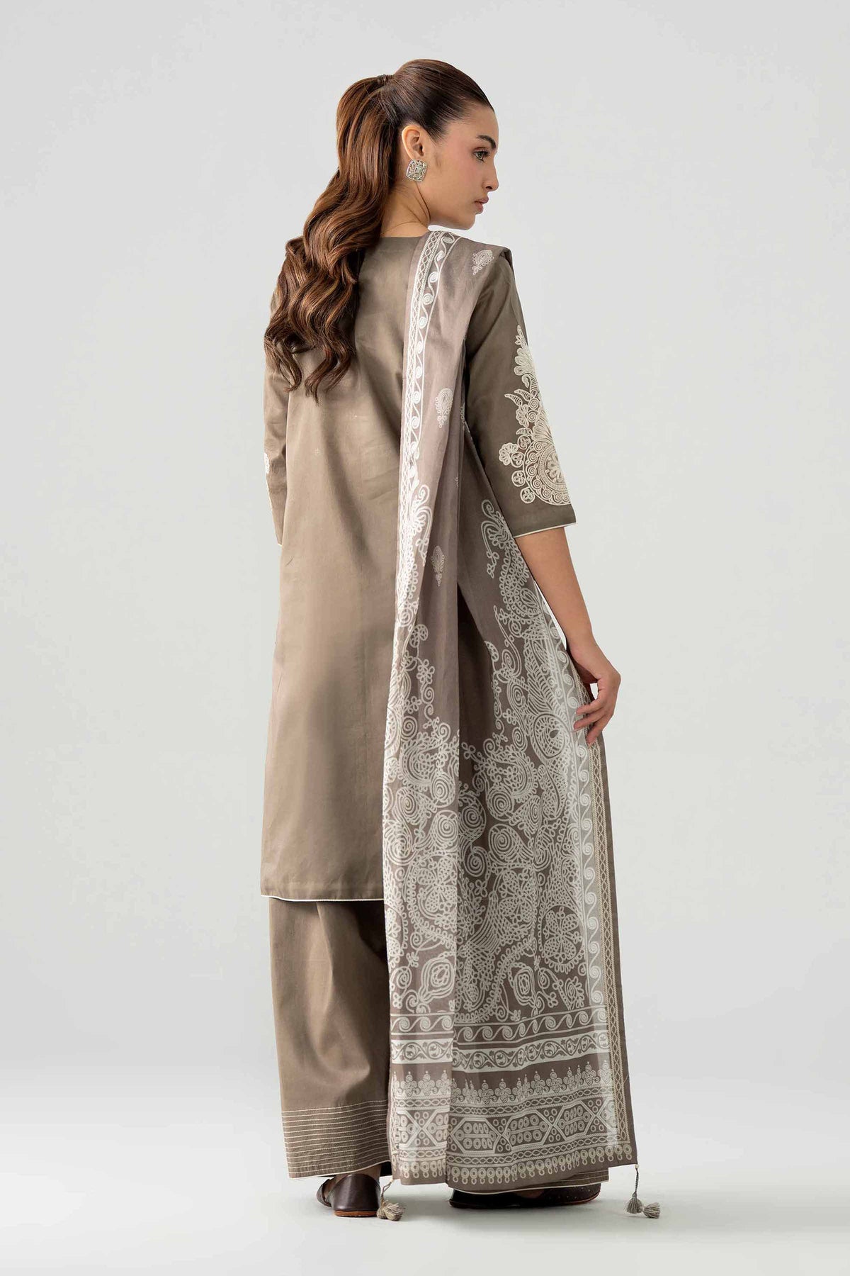 Nishat Linen