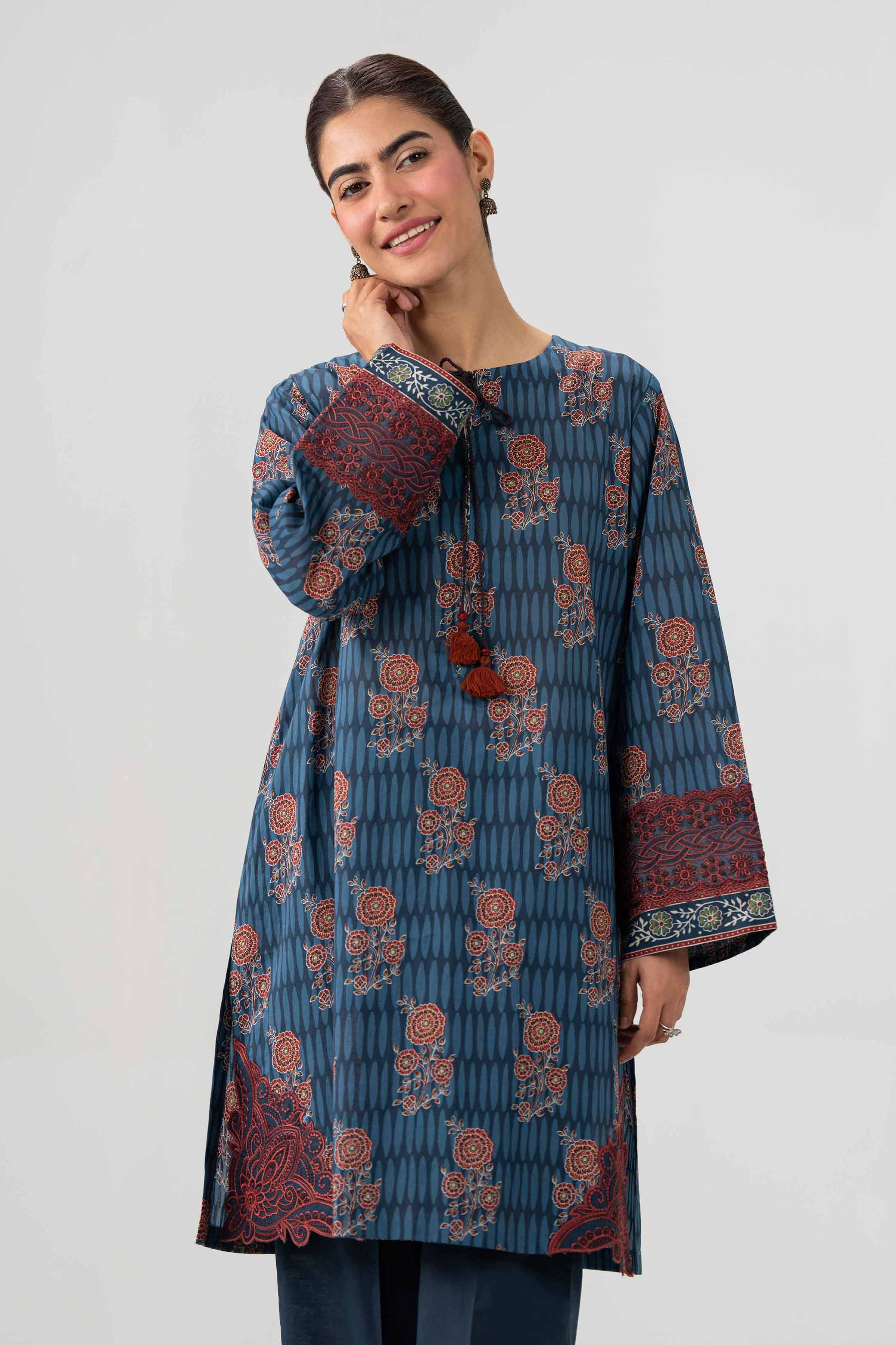 2 Piece - Printed Embroidered Suit - 42602063